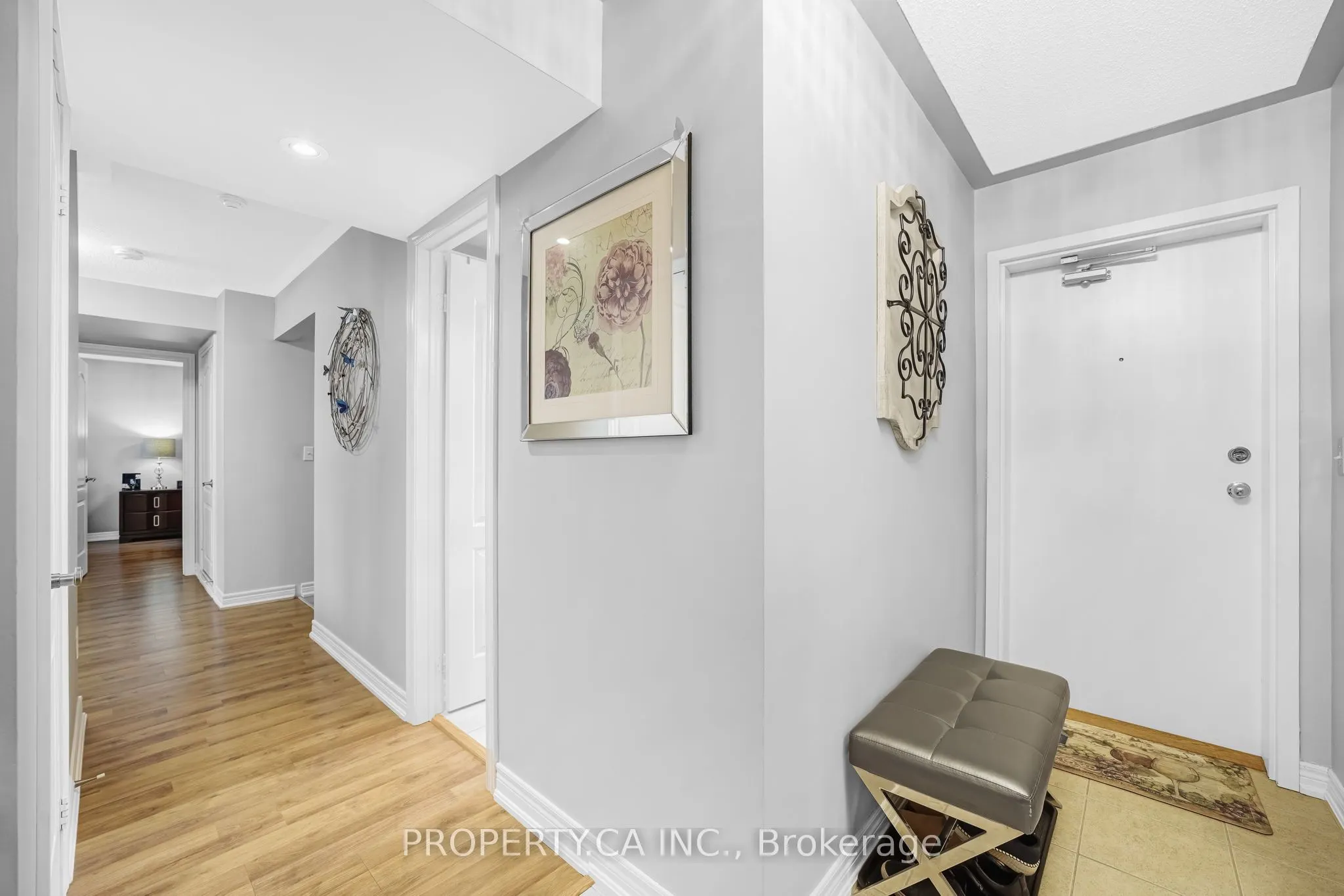 157 Isaac Devins Boulevard, #6