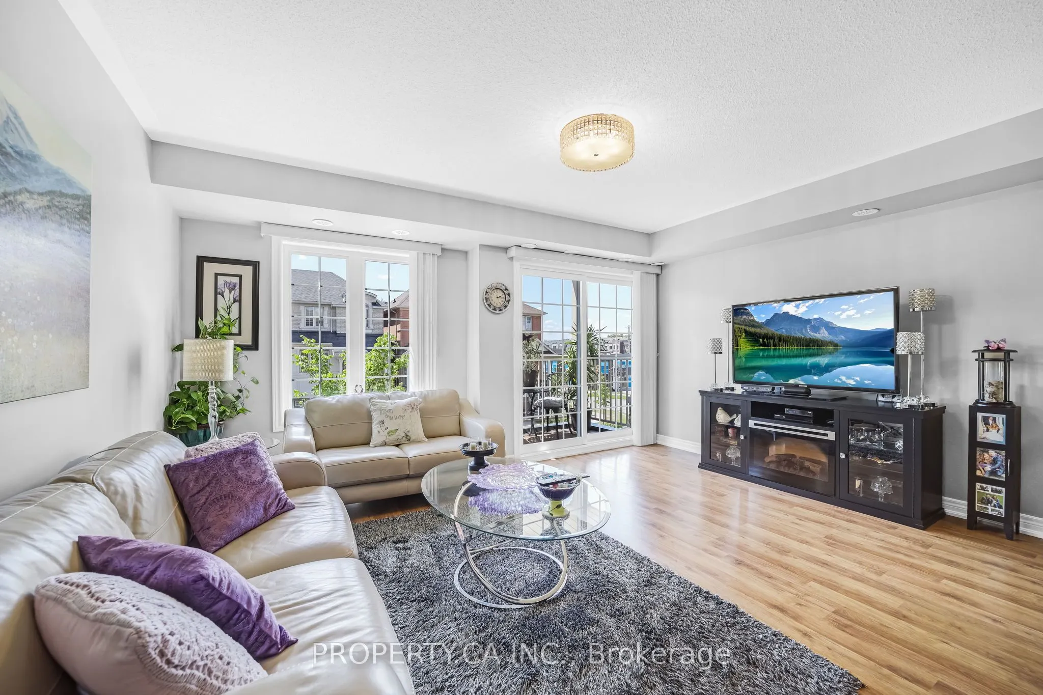 157 Isaac Devins Boulevard, #6