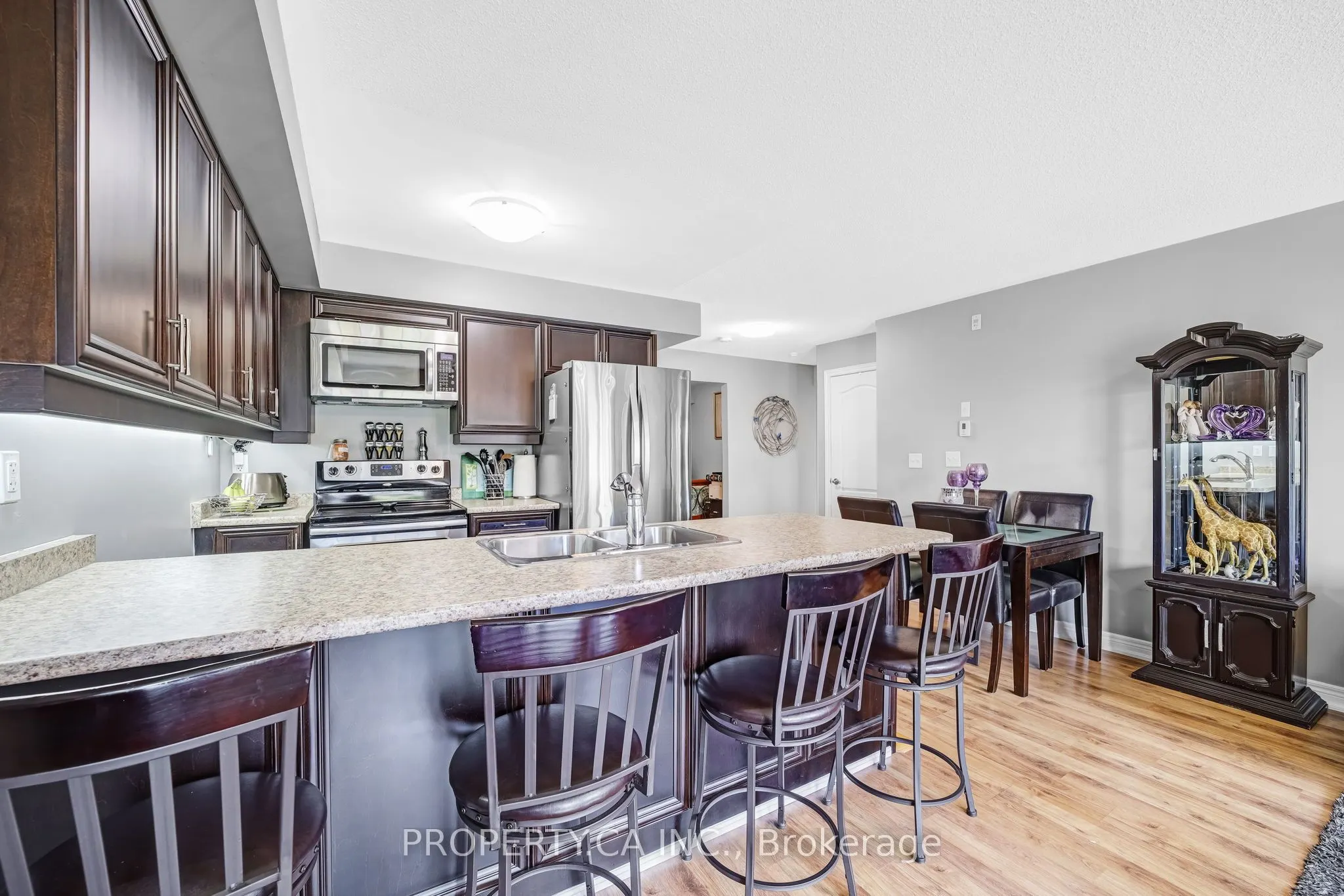 157 Isaac Devins Boulevard, #6