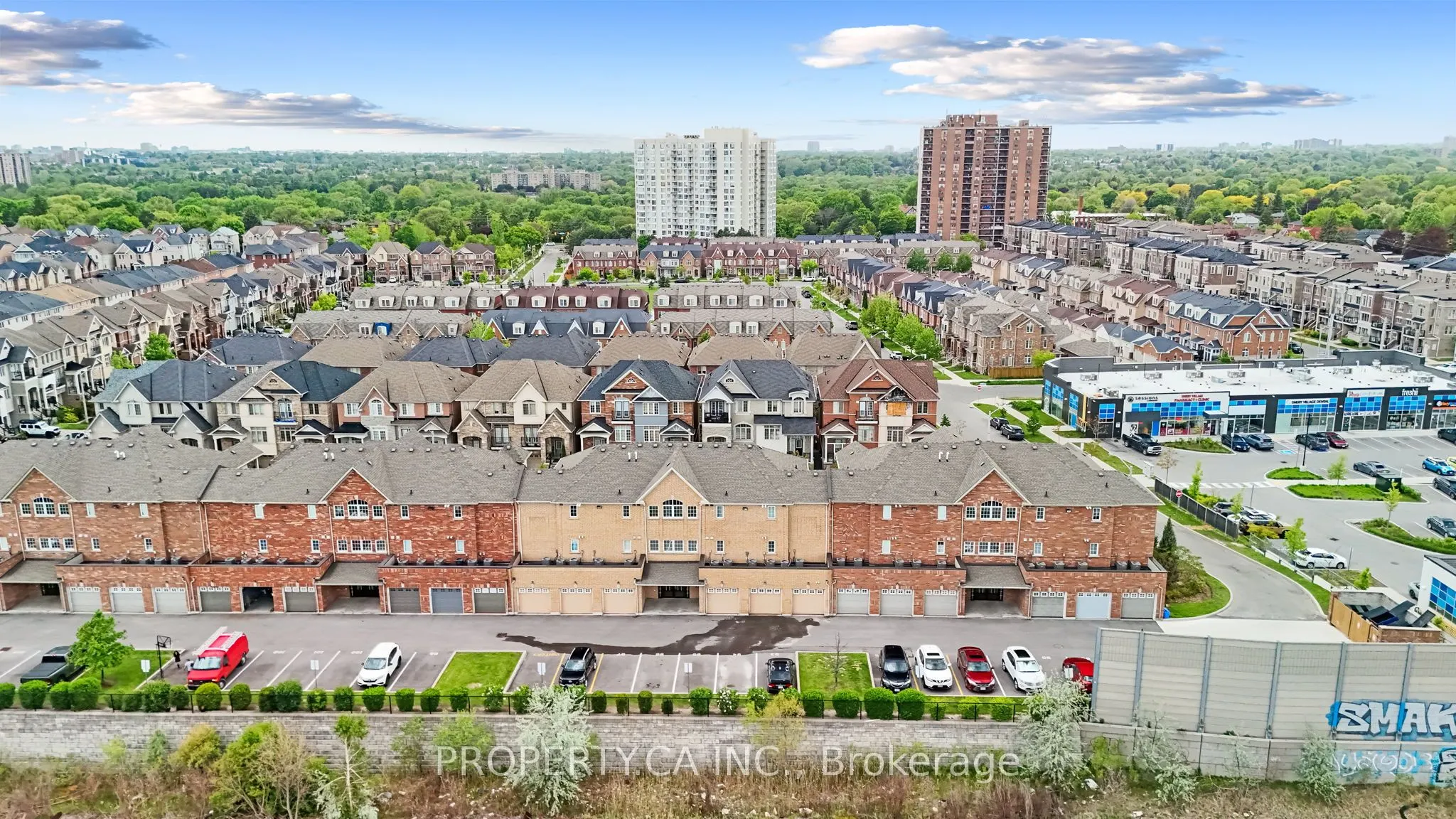 157 Isaac Devins Boulevard, #6
