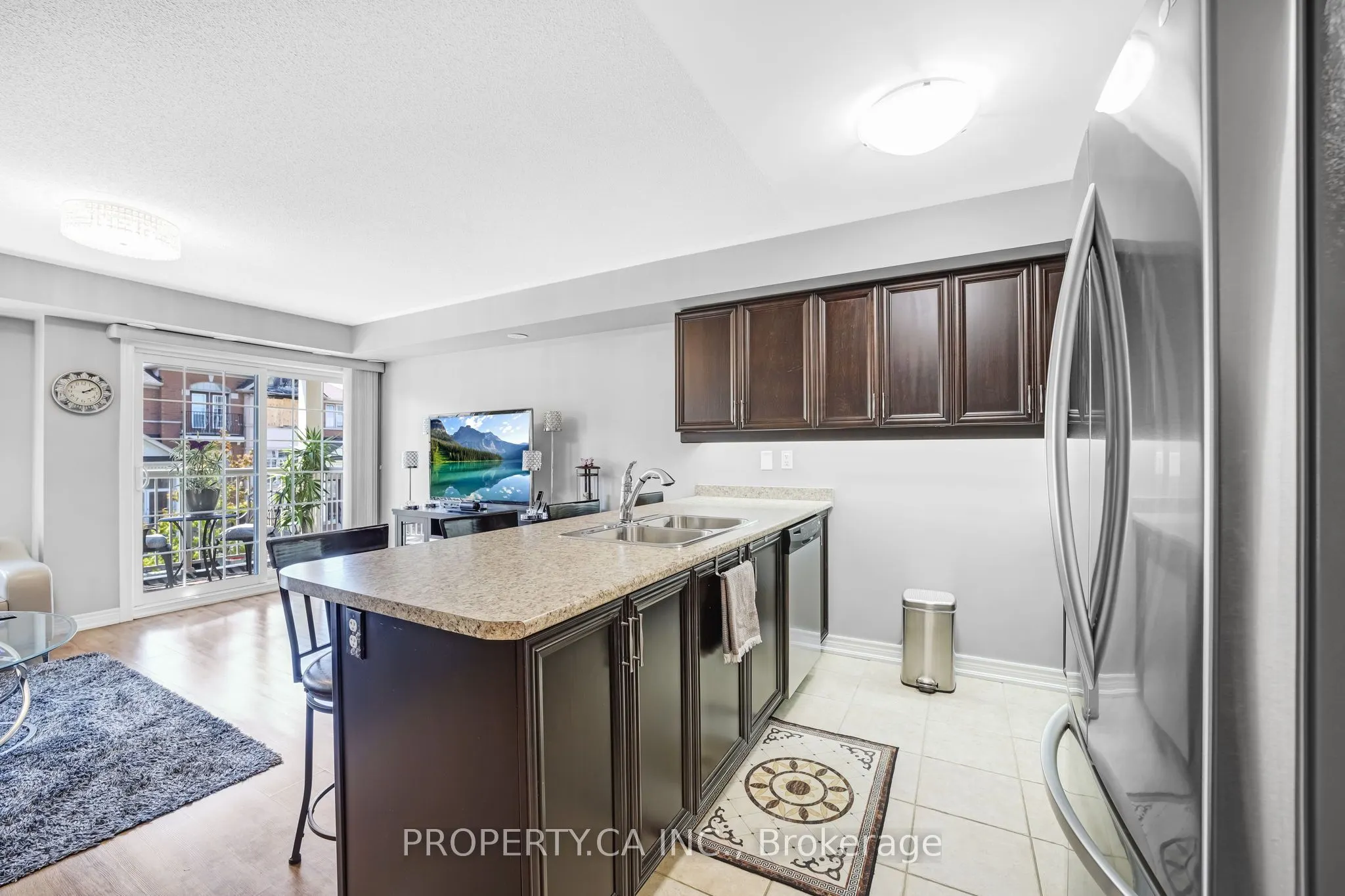157 Isaac Devins Boulevard, #6