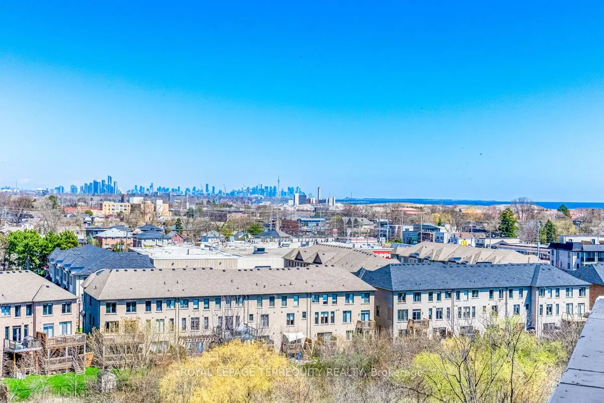 1063 Douglas McCurdy Common, #702