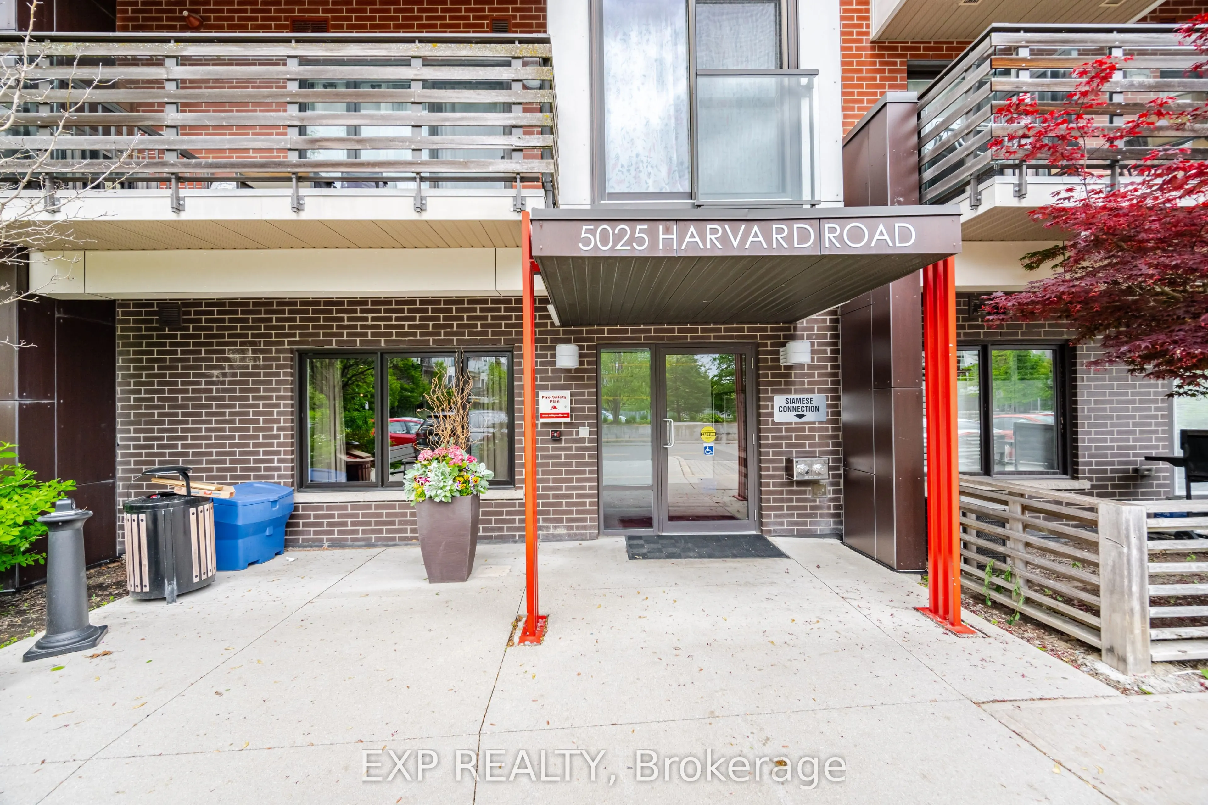 5025 Harvard Road, #305