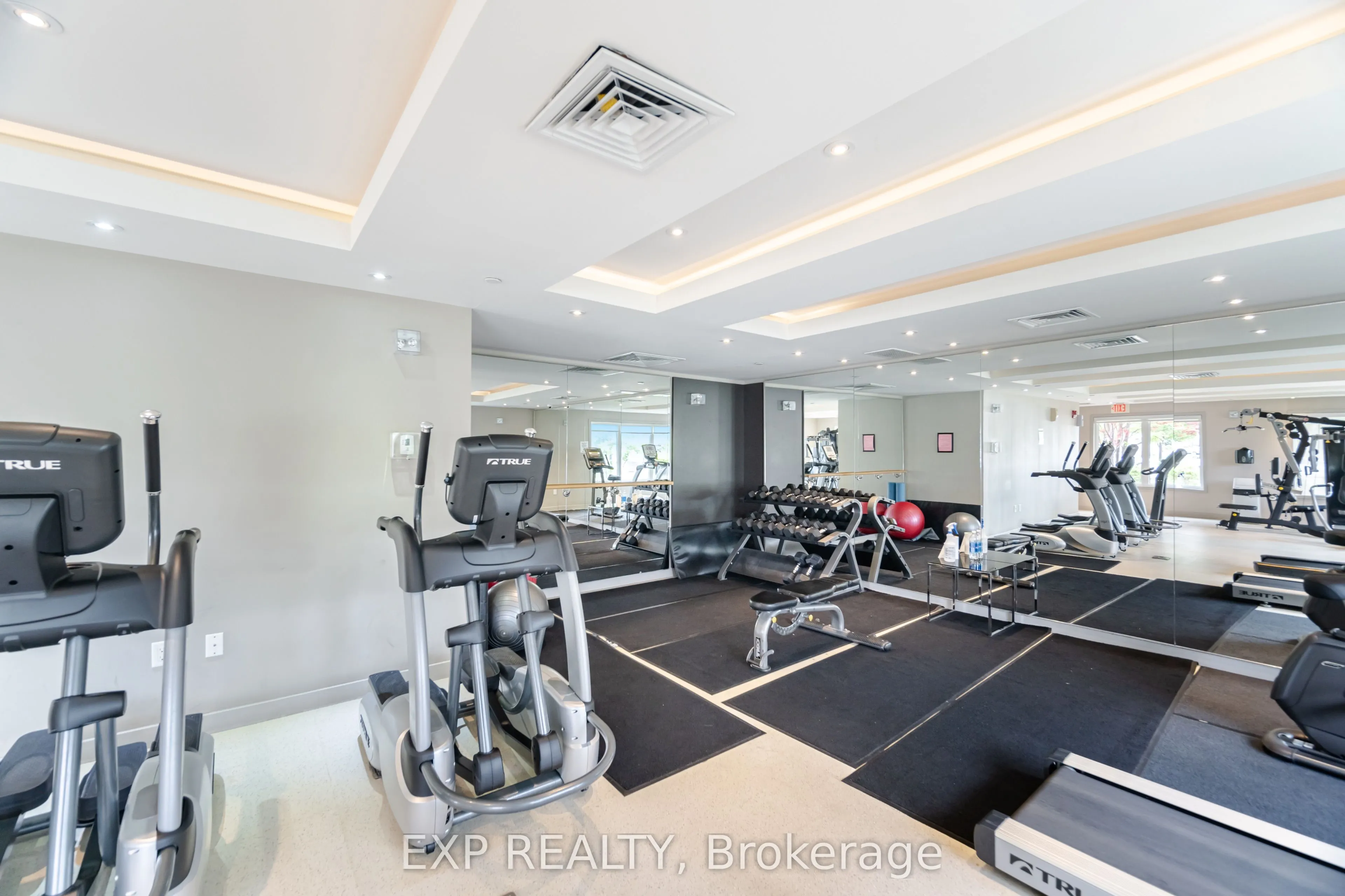 5025 Harvard Road, #305