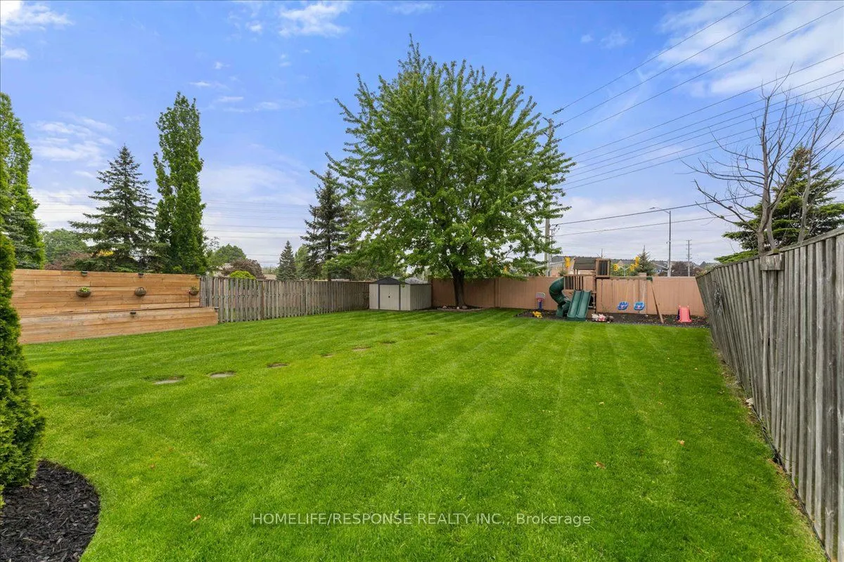3196 Cambourne Crescent