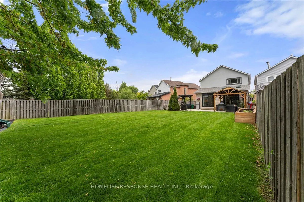 3196 Cambourne Crescent