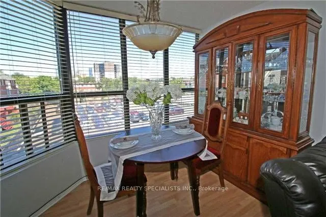 25 Agnes Street, #301