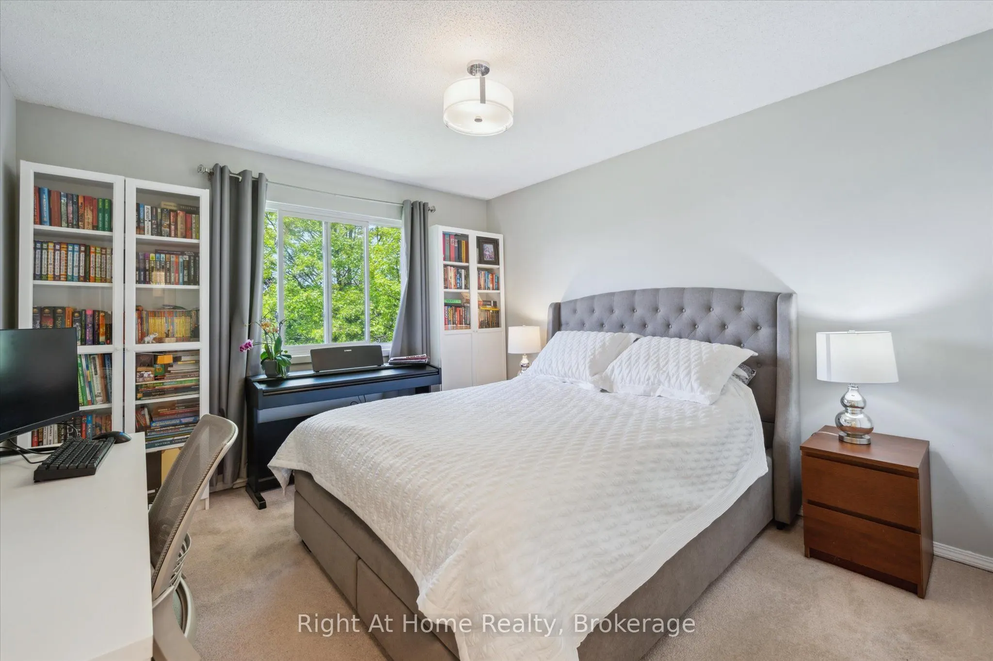 1450 Glen Abbey Gate, #534