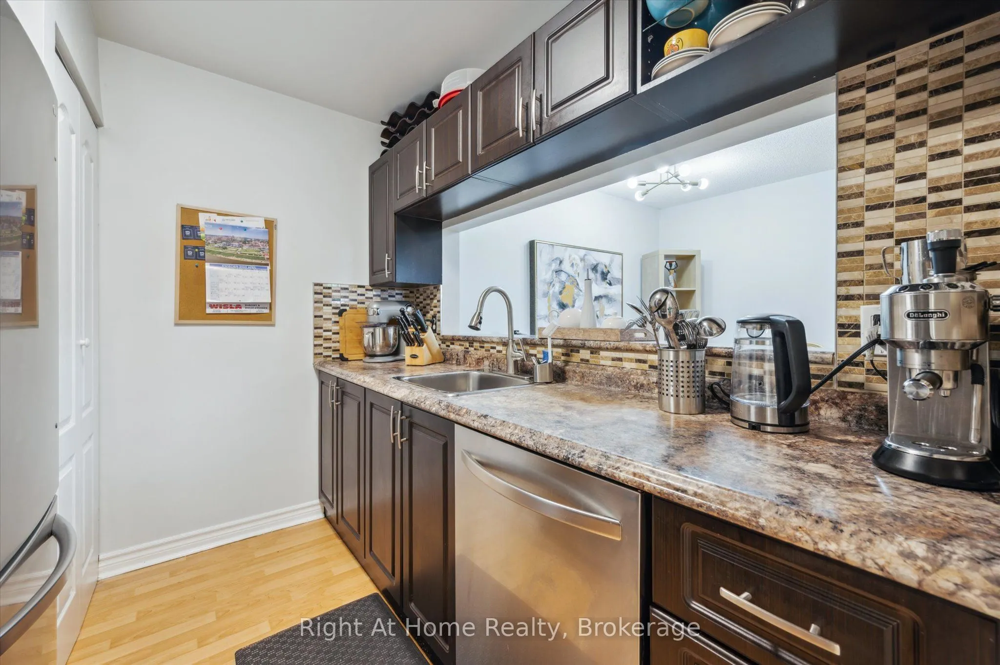 1450 Glen Abbey Gate, #534