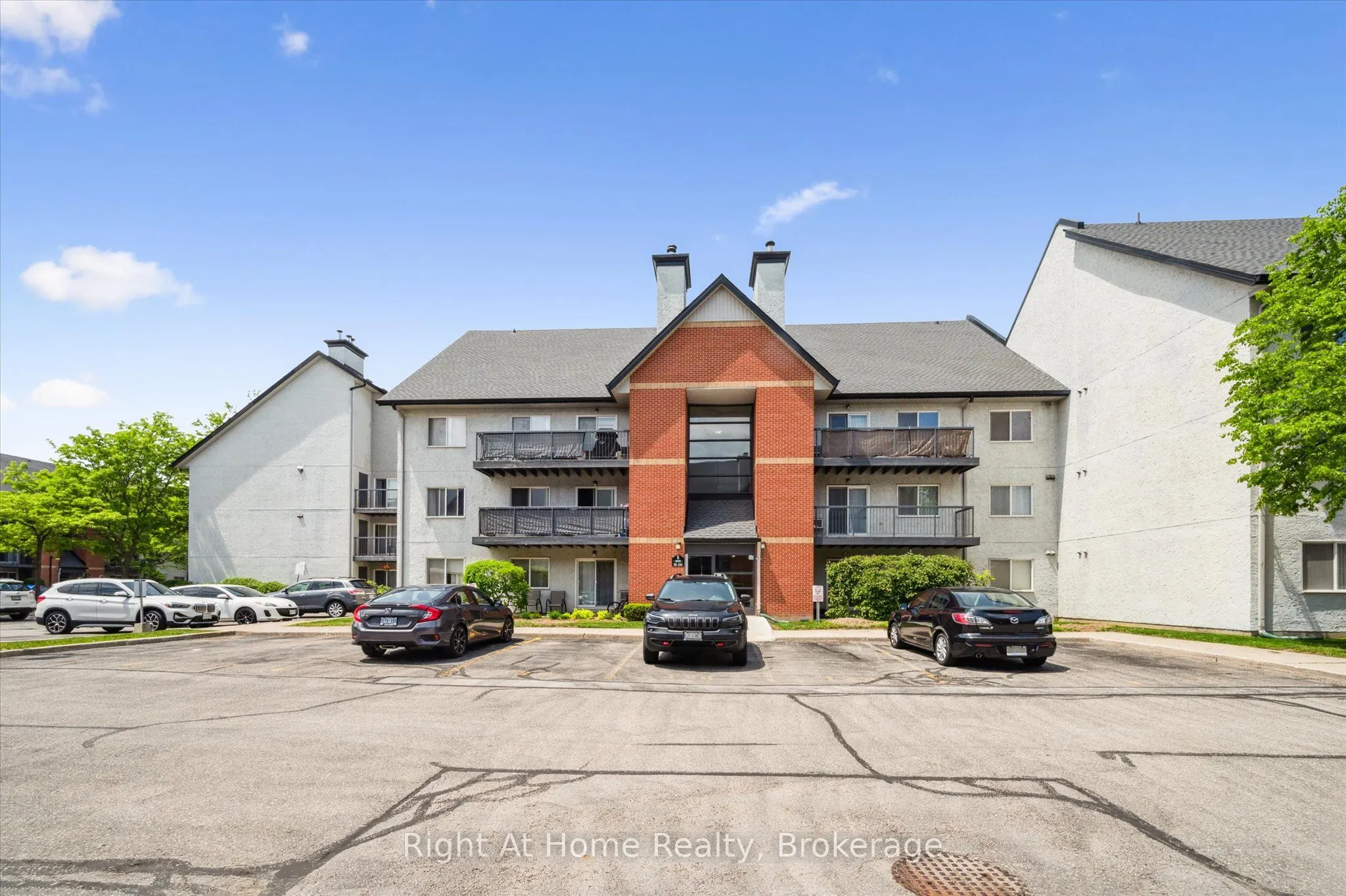 1450 Glen Abbey Gate, #534