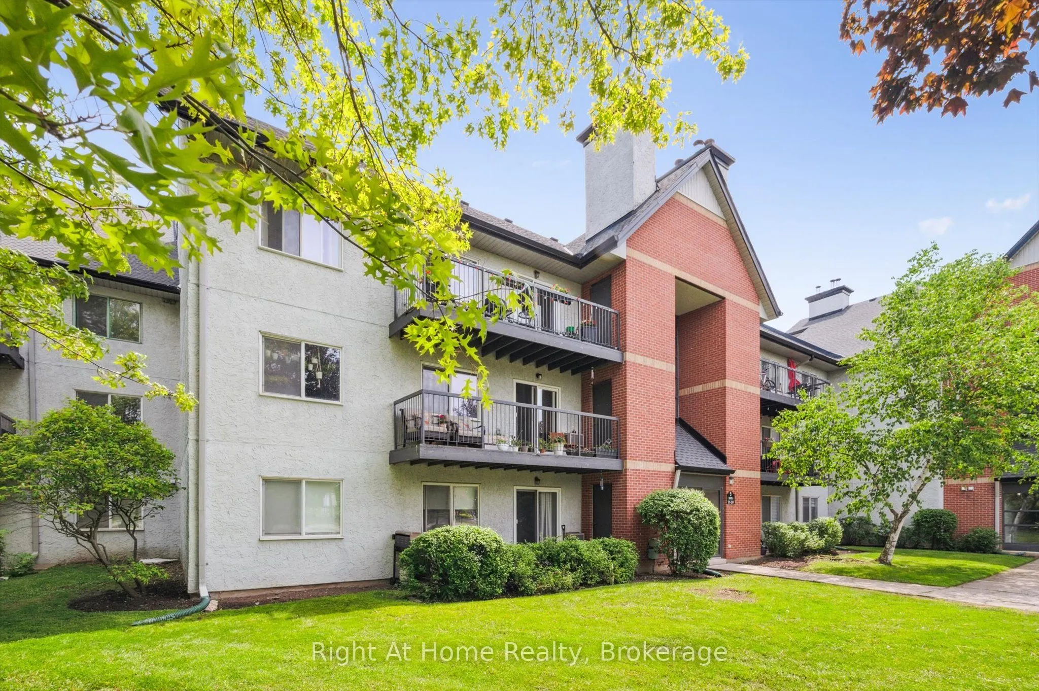 1450 Glen Abbey Gate, #534