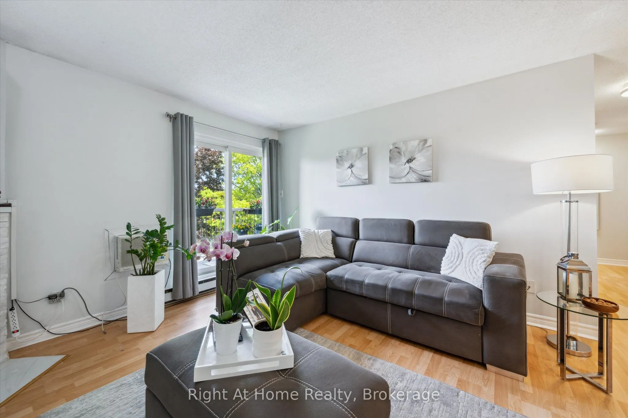 1450 Glen Abbey Gate, #534