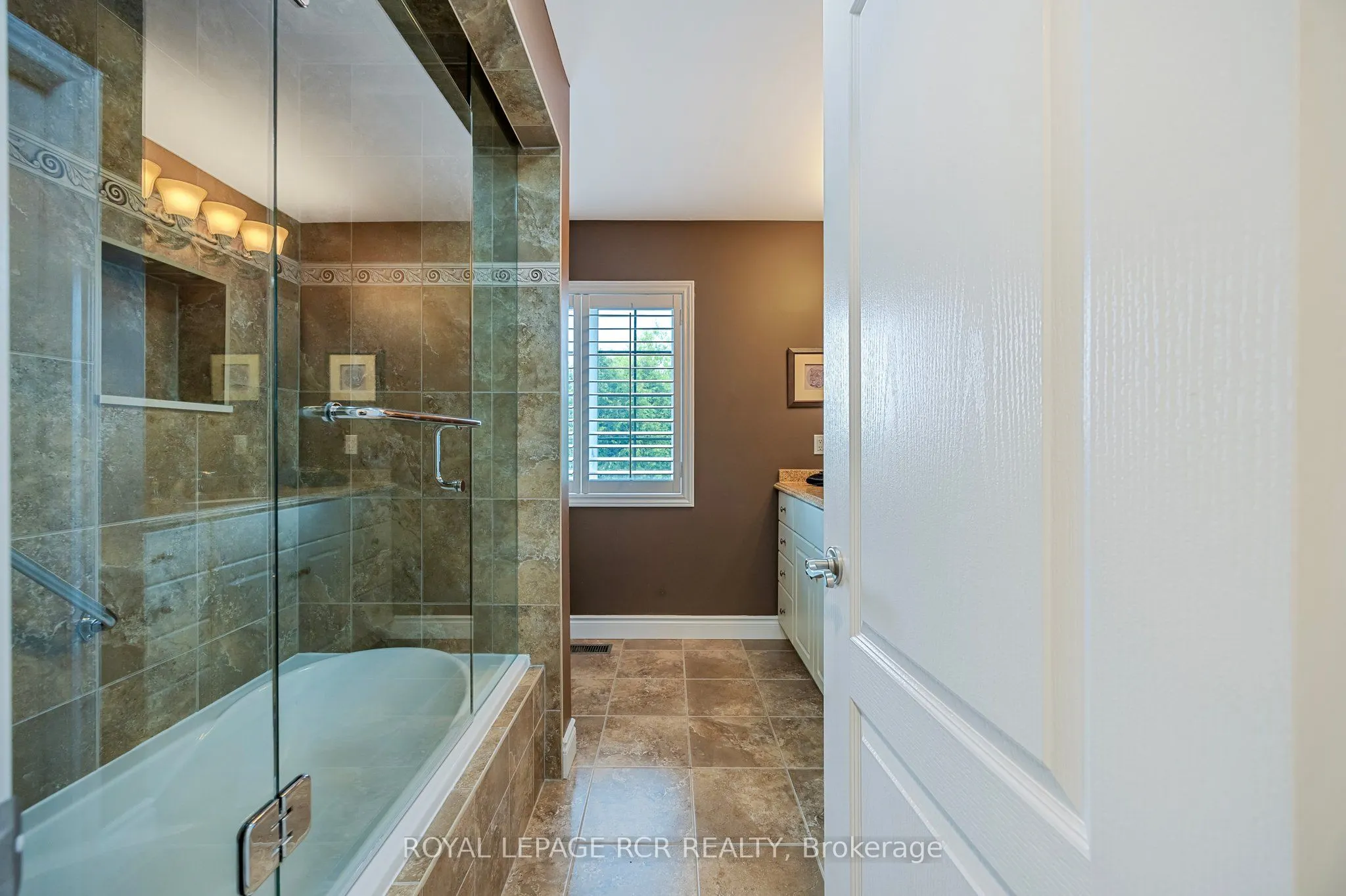 1 Reddington Drive, #4