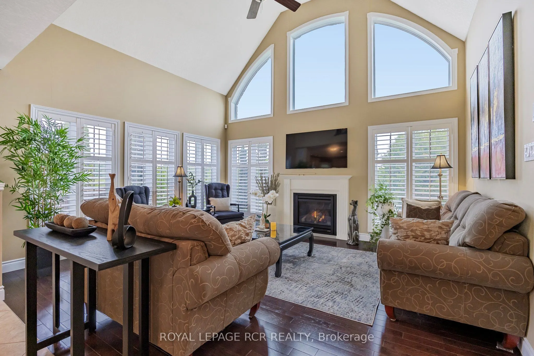 1 Reddington Drive, #4