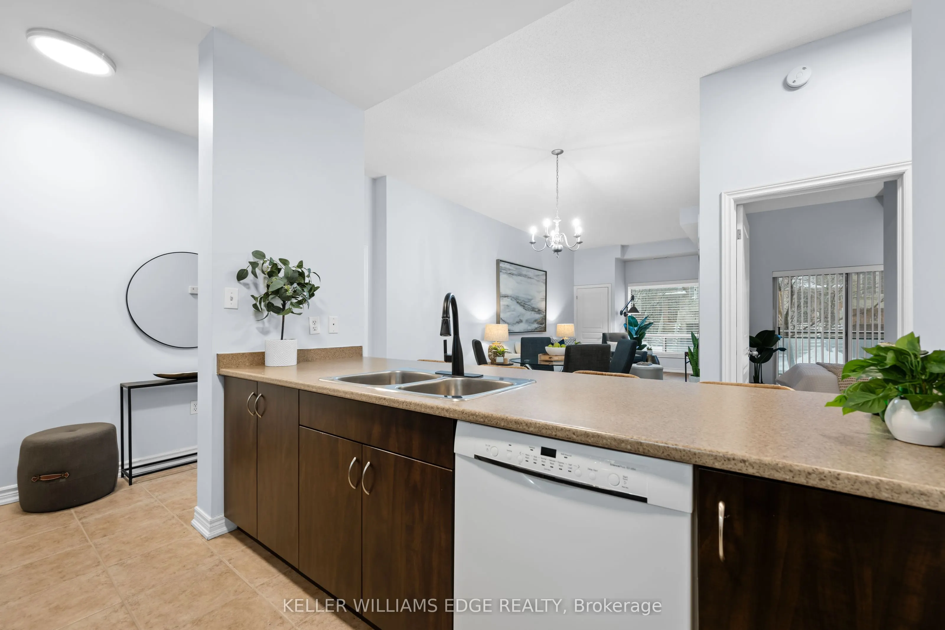 5070 Fairview Street, #107