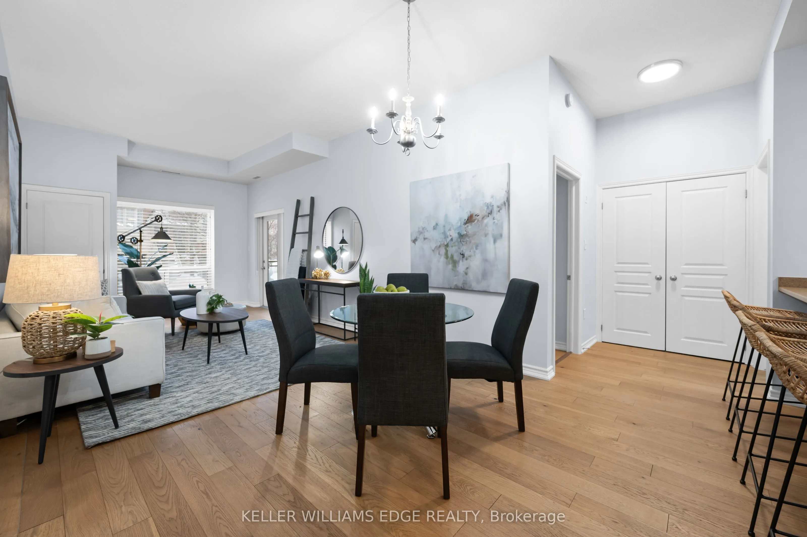 5070 Fairview Street, #107