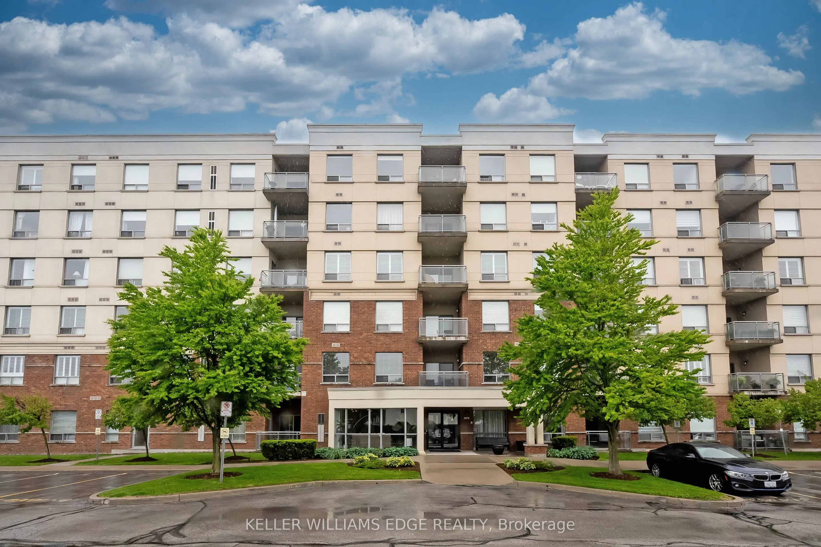 5070 Fairview Street, #107