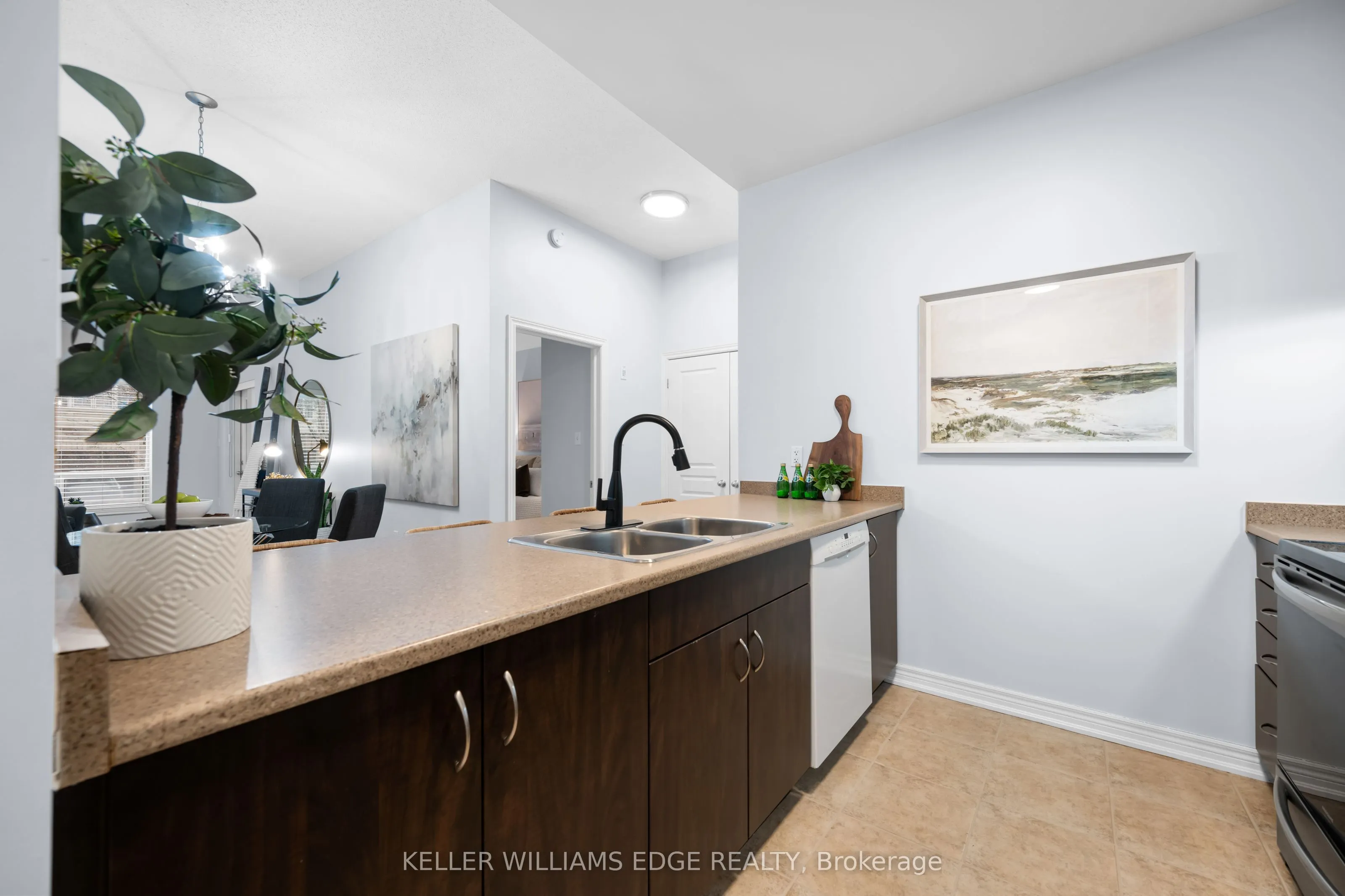 5070 Fairview Street, #107
