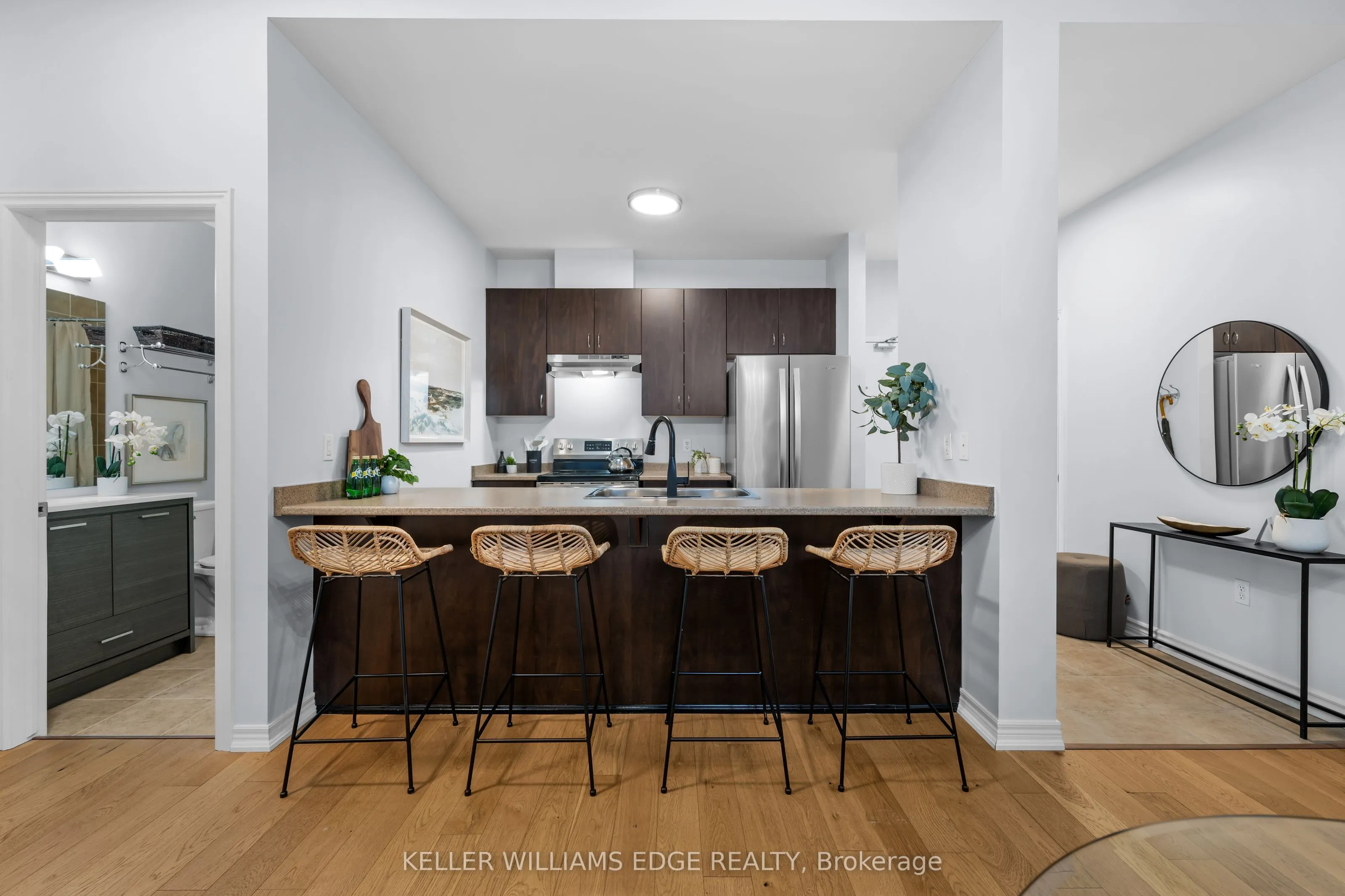 5070 Fairview Street, #107