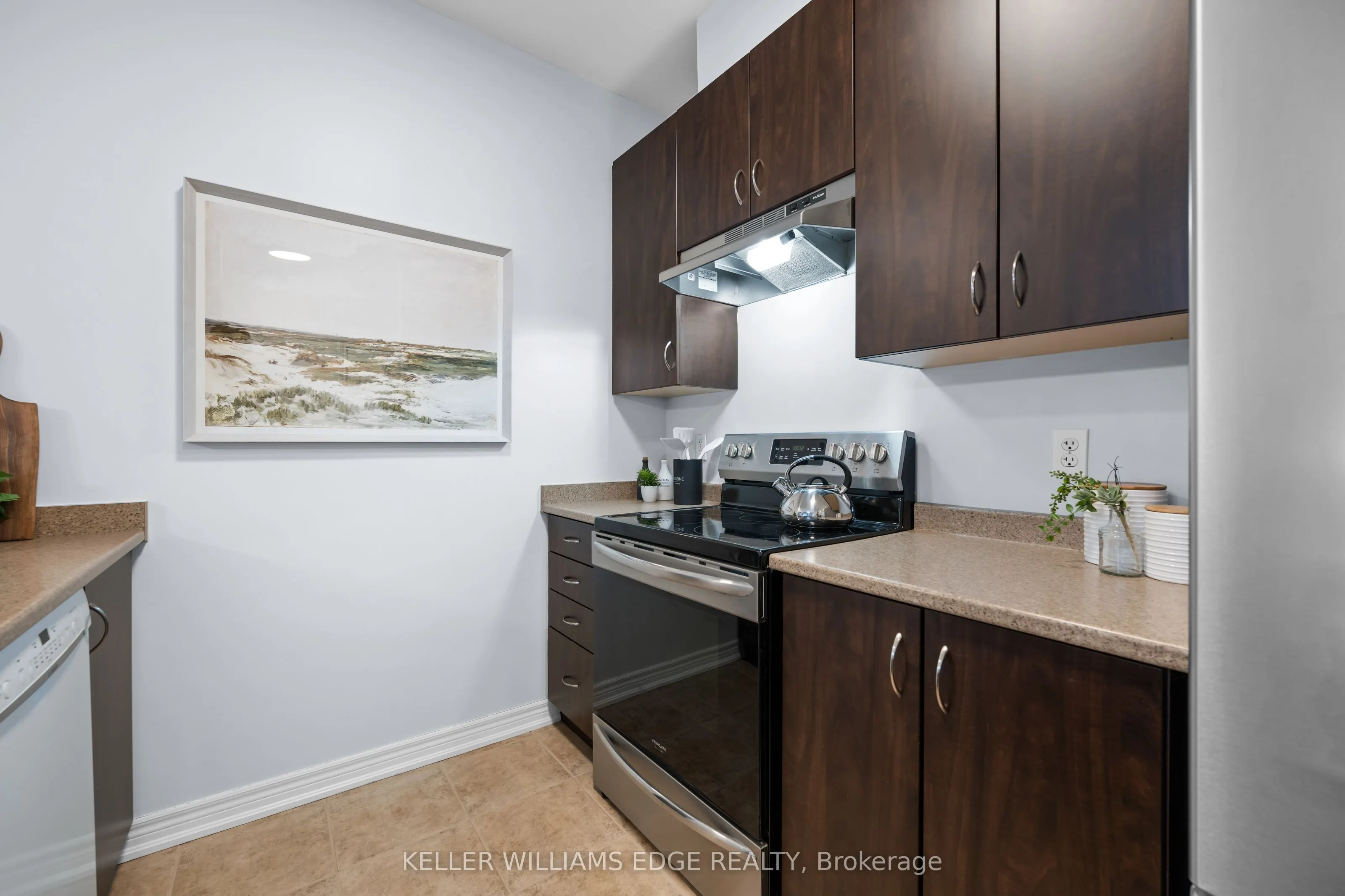 5070 Fairview Street, #107