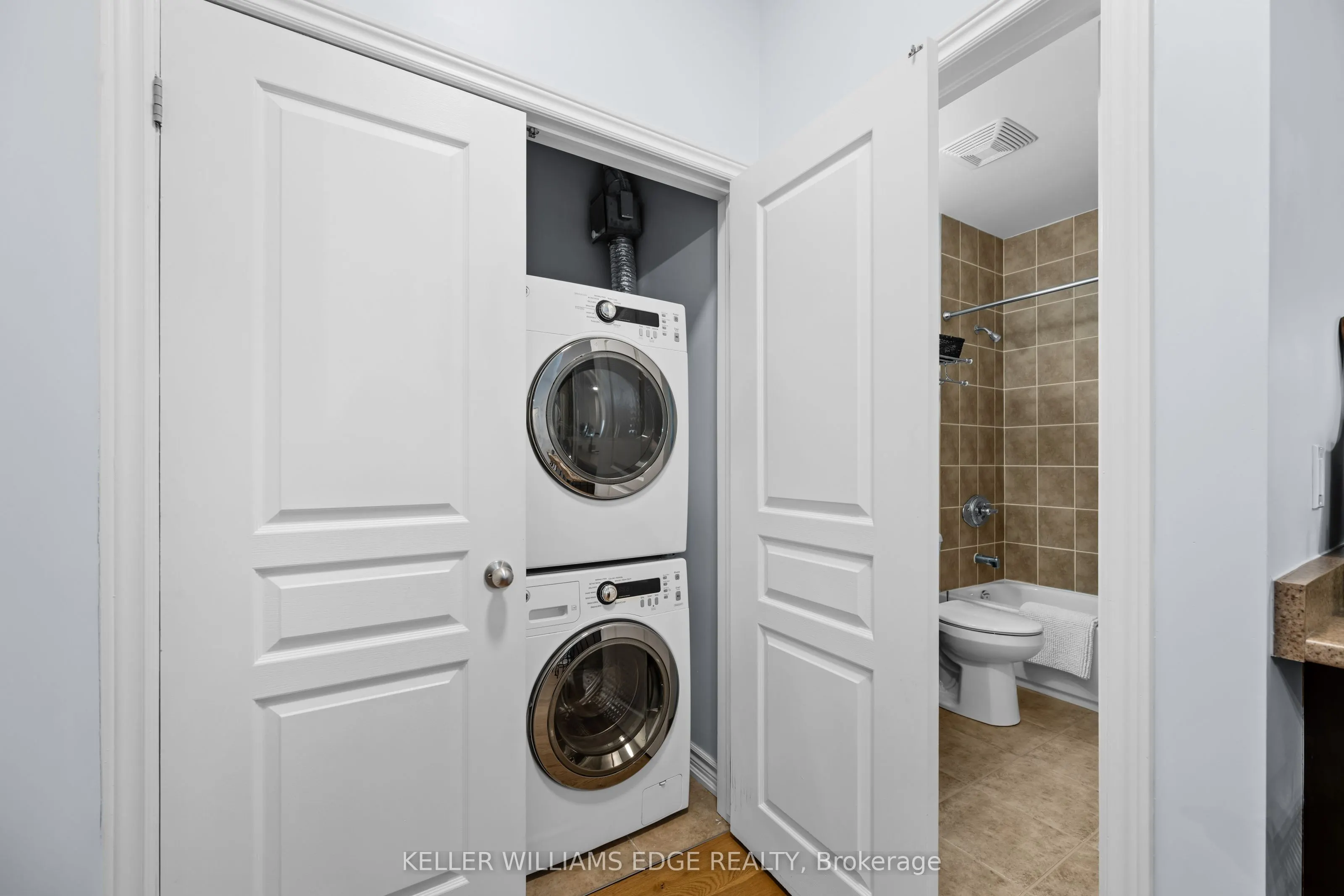 5070 Fairview Street, #107