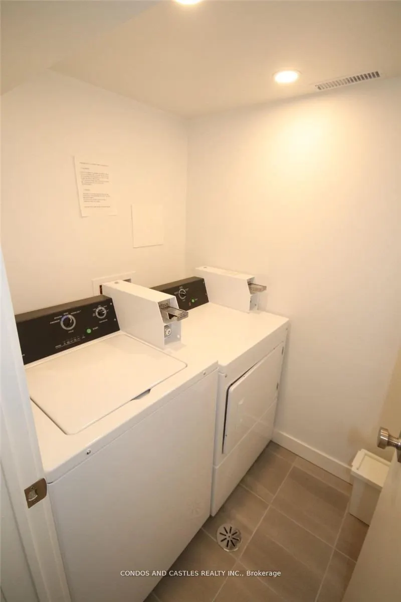 203 Fern Avenue, #Lower