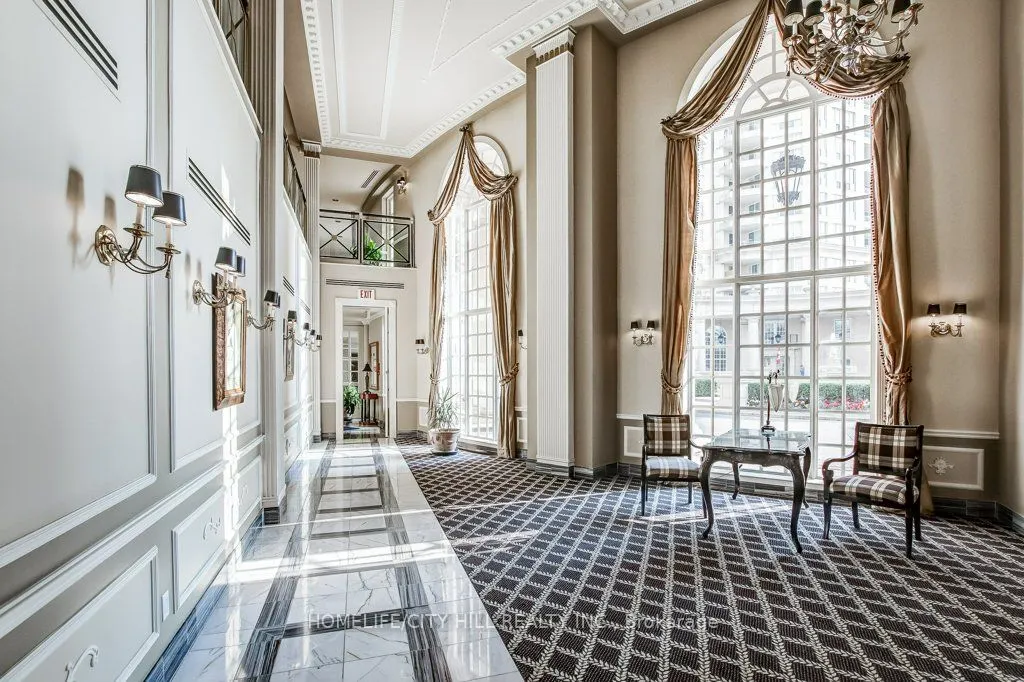 2285 Lake Shore Boulevard W, #506