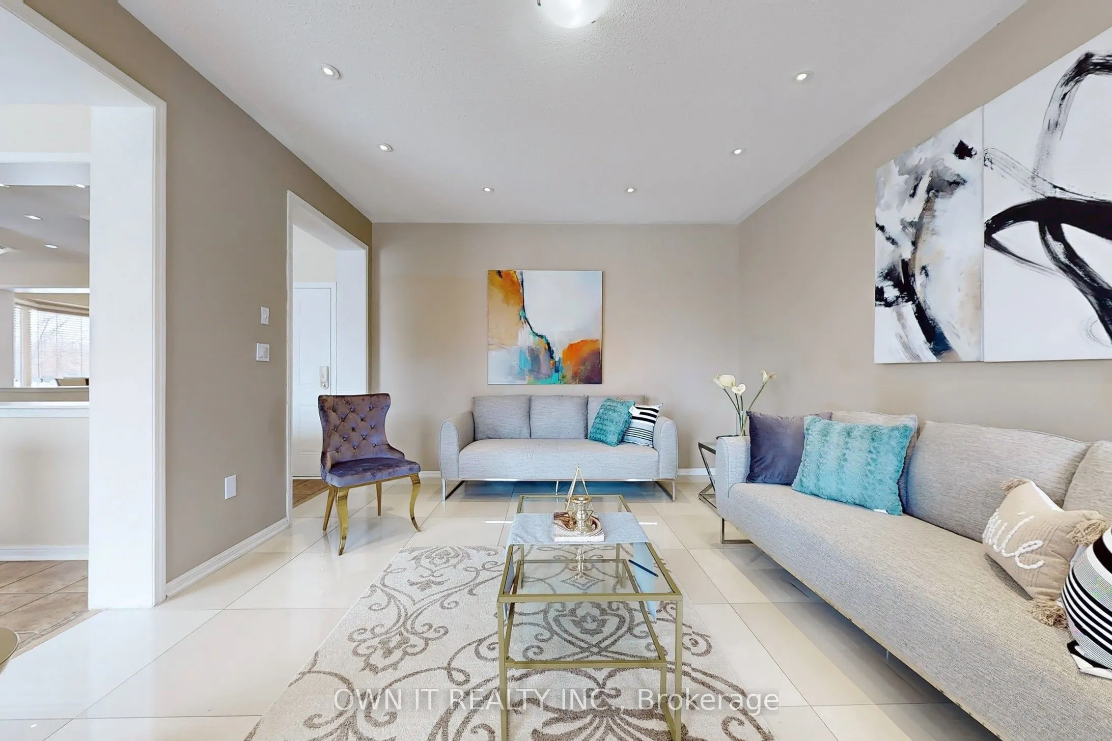 14 Alboreto Way
