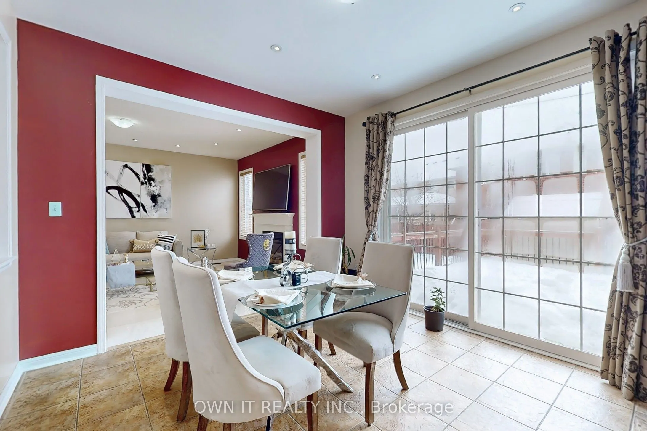 14 Alboreto Way