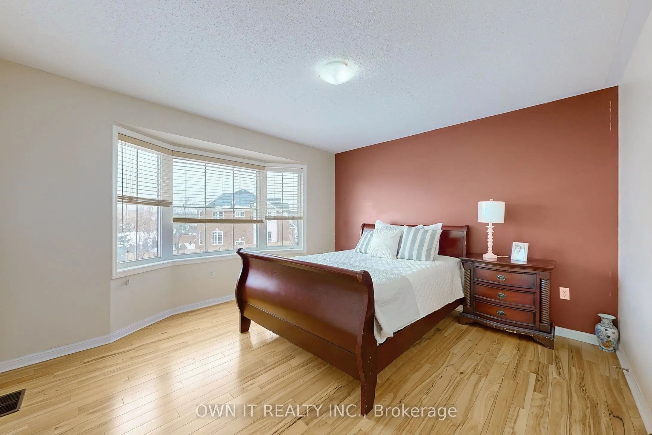 14 Alboreto Way