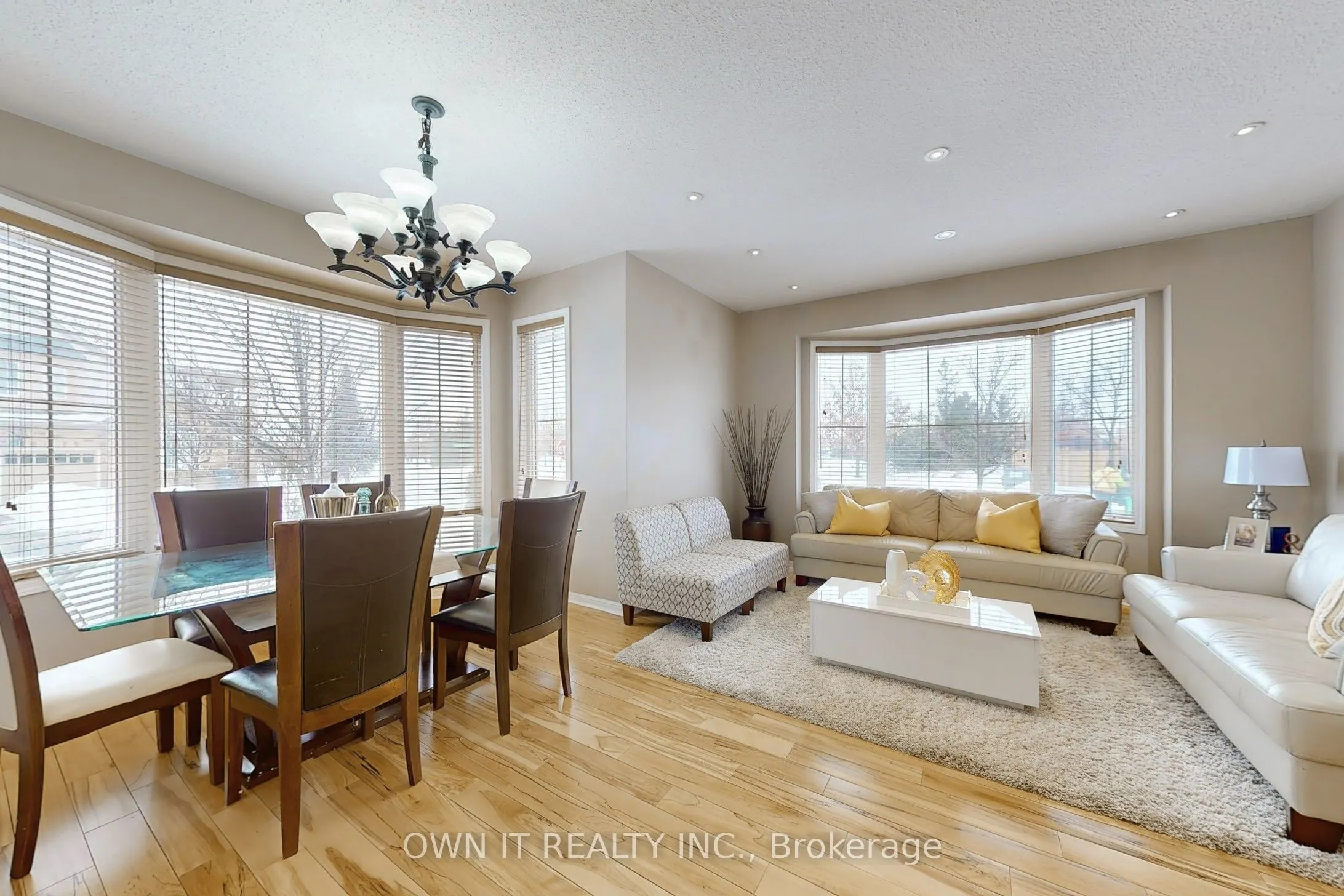 14 Alboreto Way
