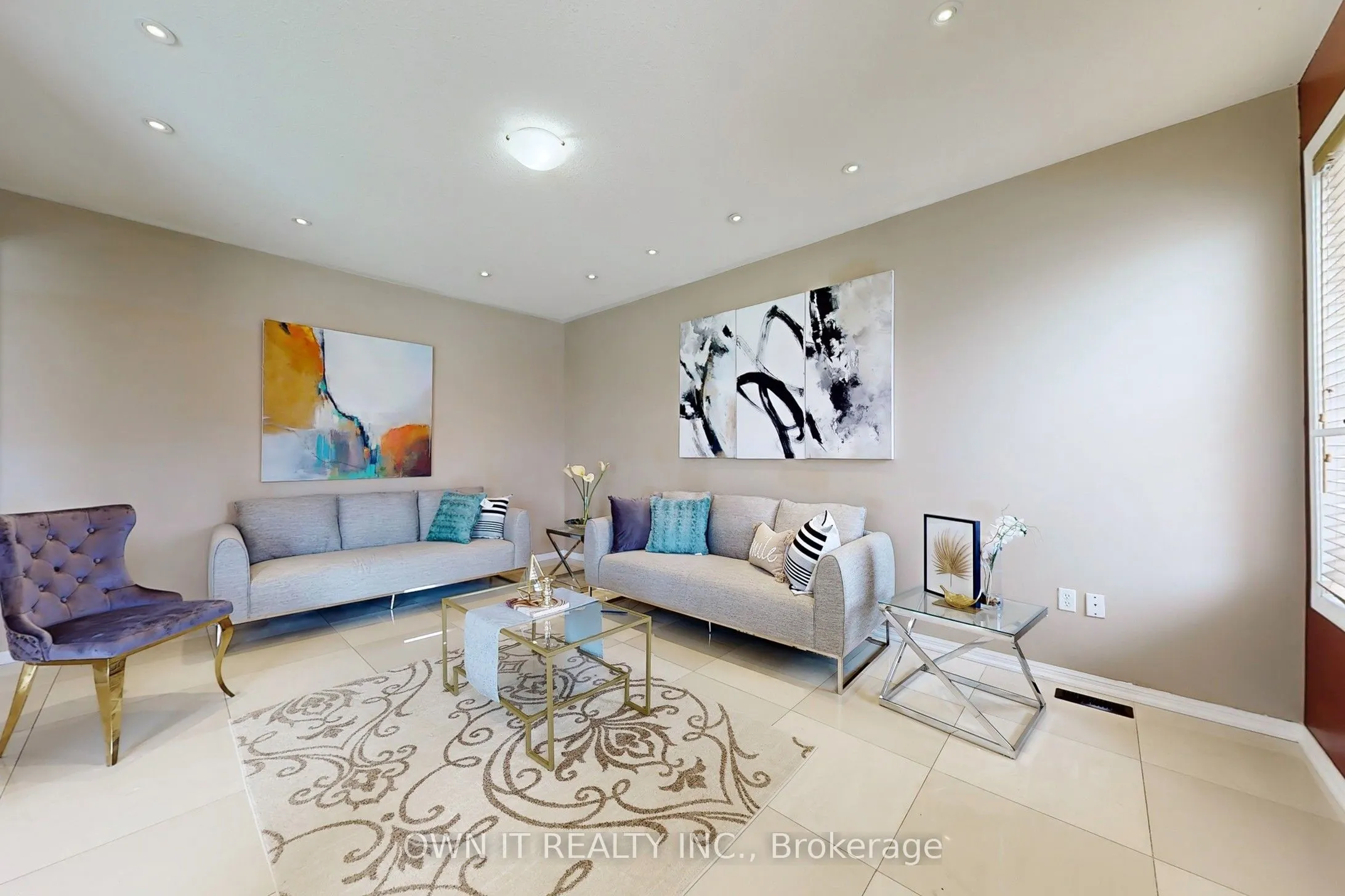 14 Alboreto Way