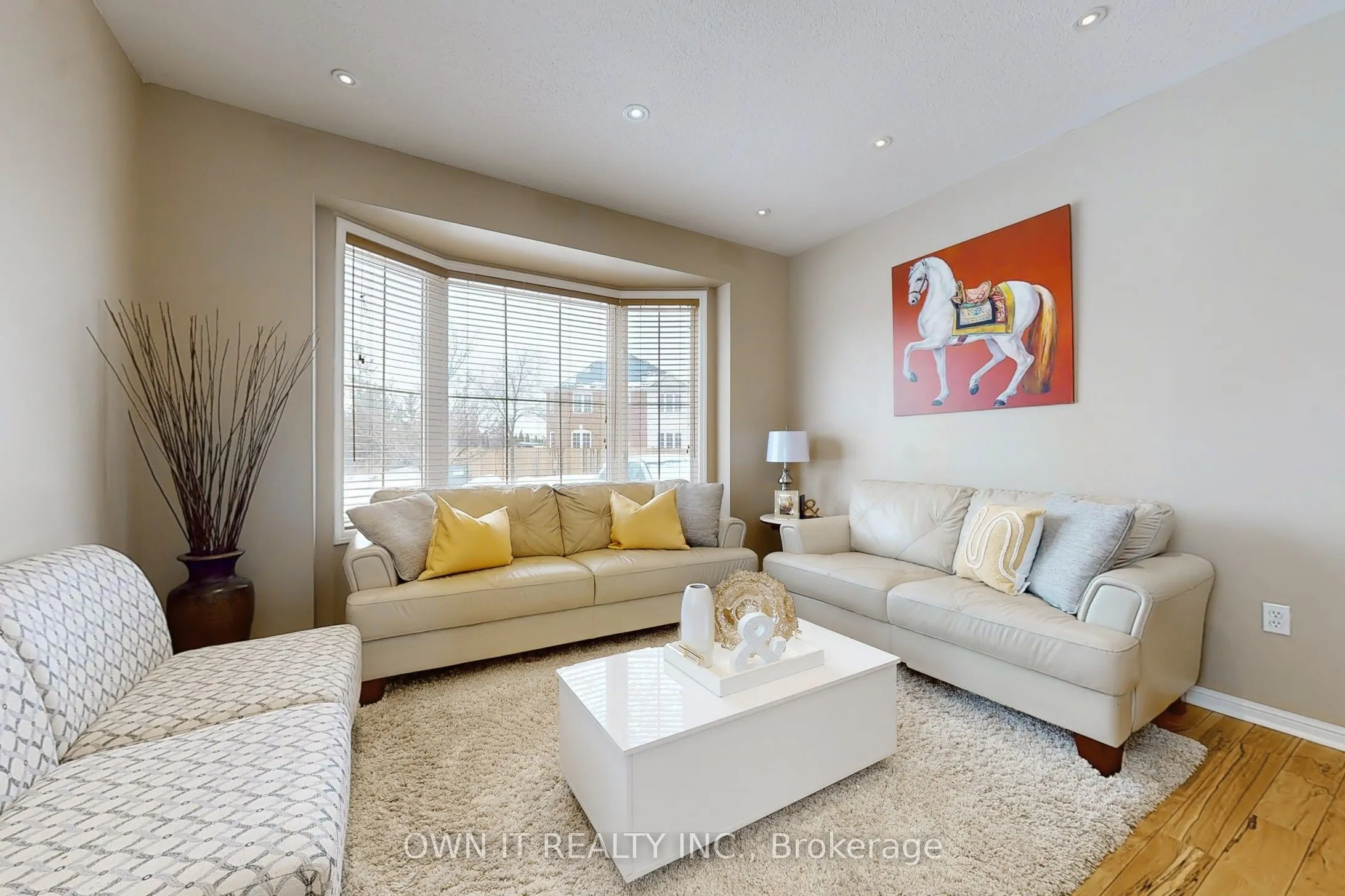 14 Alboreto Way