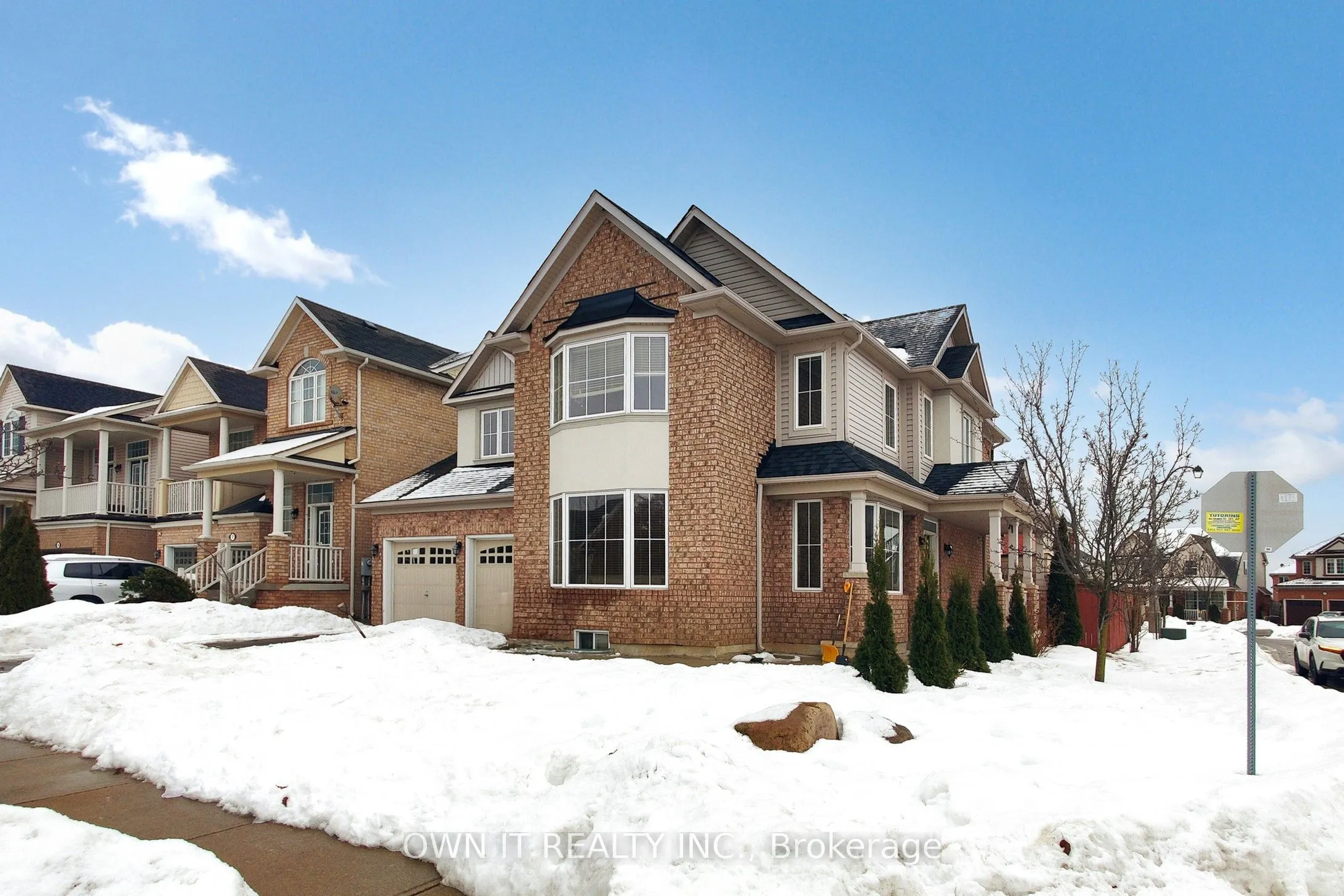 14 Alboreto Way