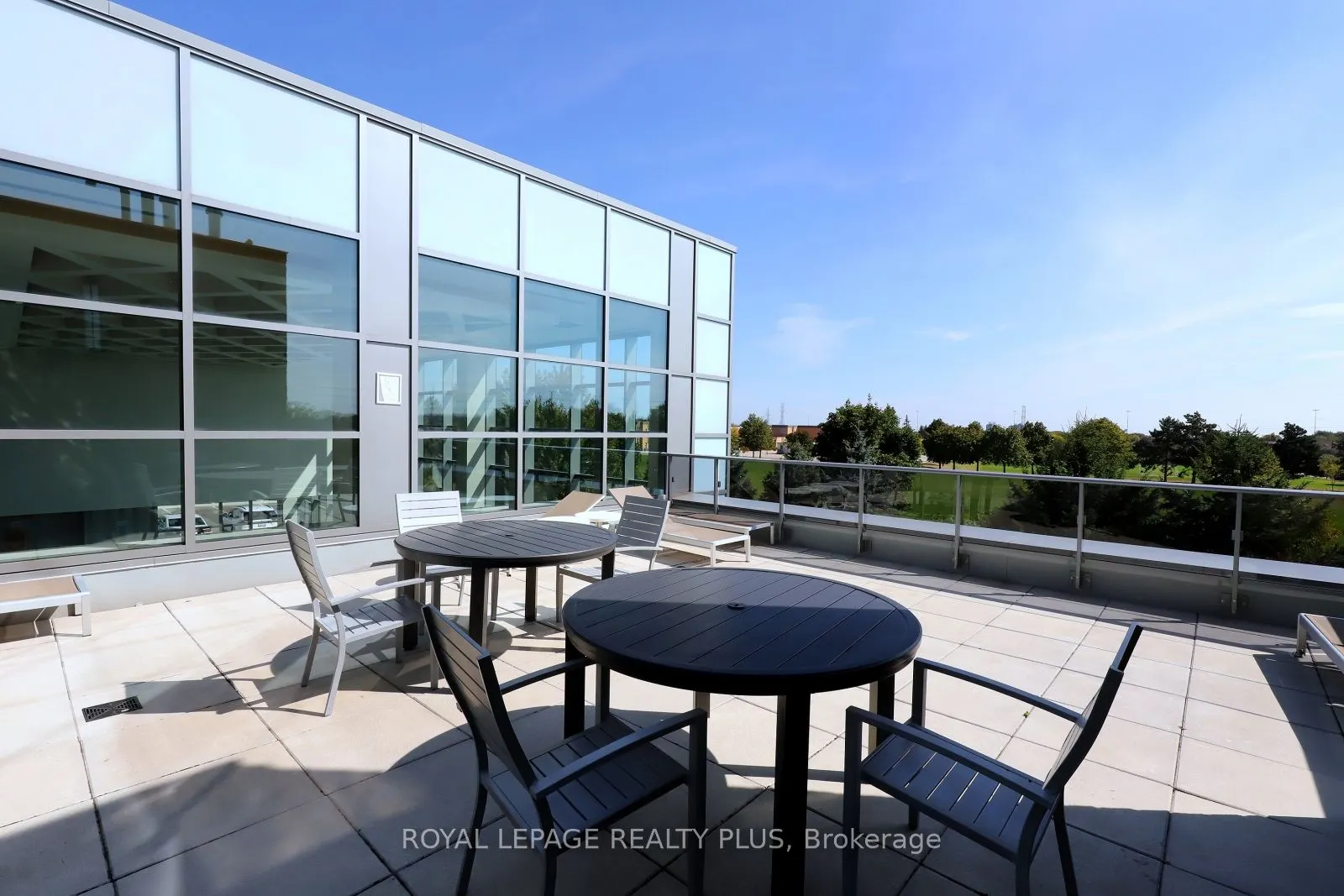 4699 Glen Erin Drive, #109