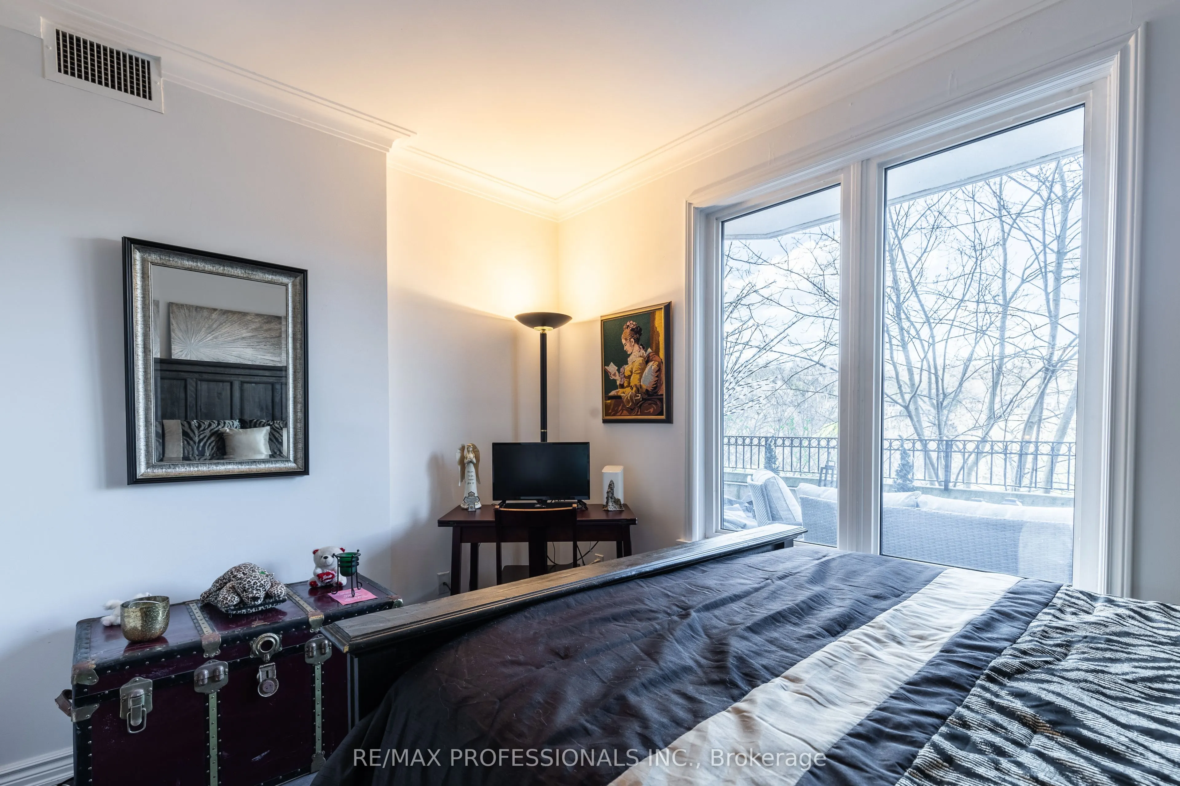 40 Old Mill Road, #102