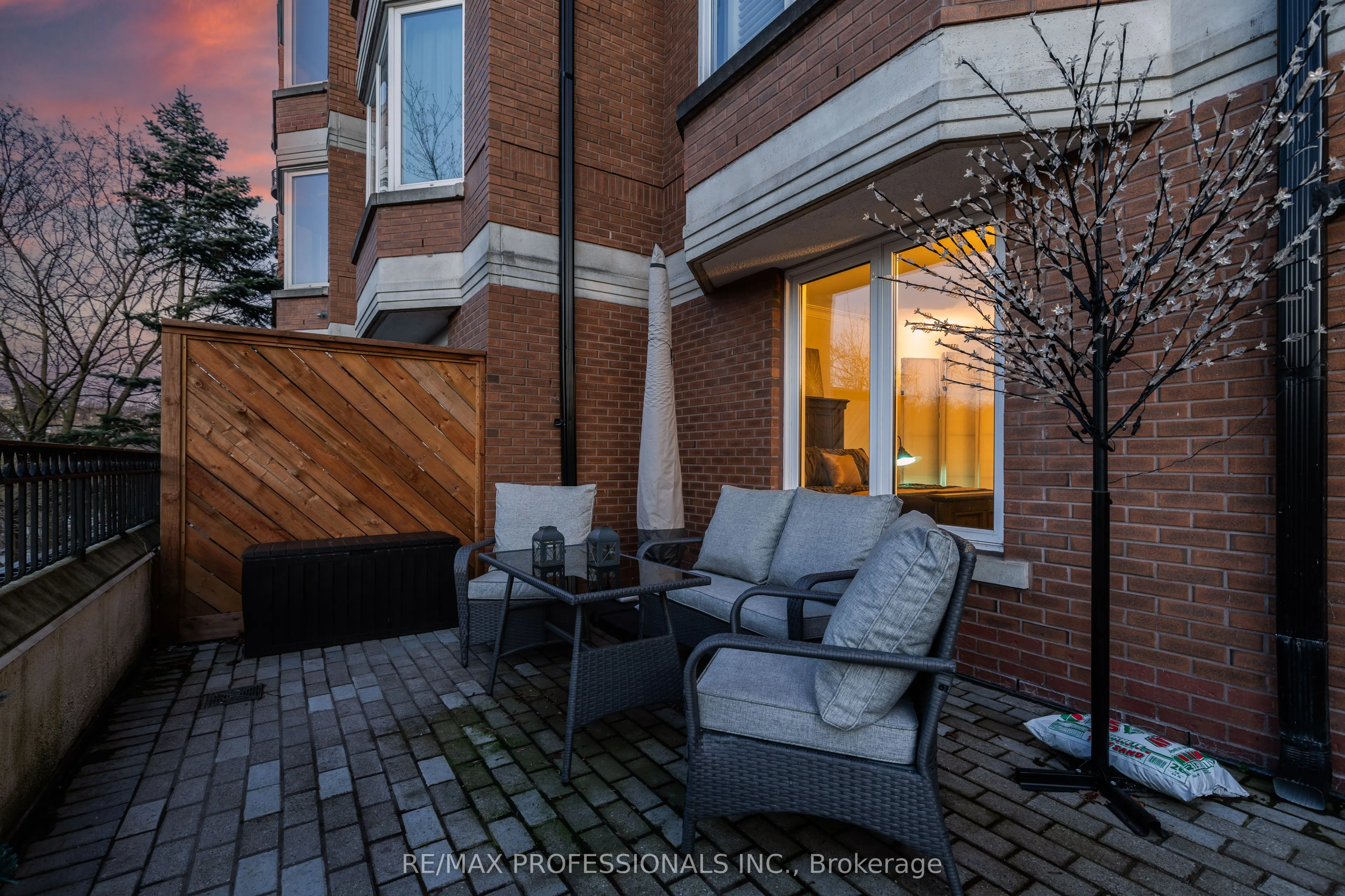 40 Old Mill Road, #102
