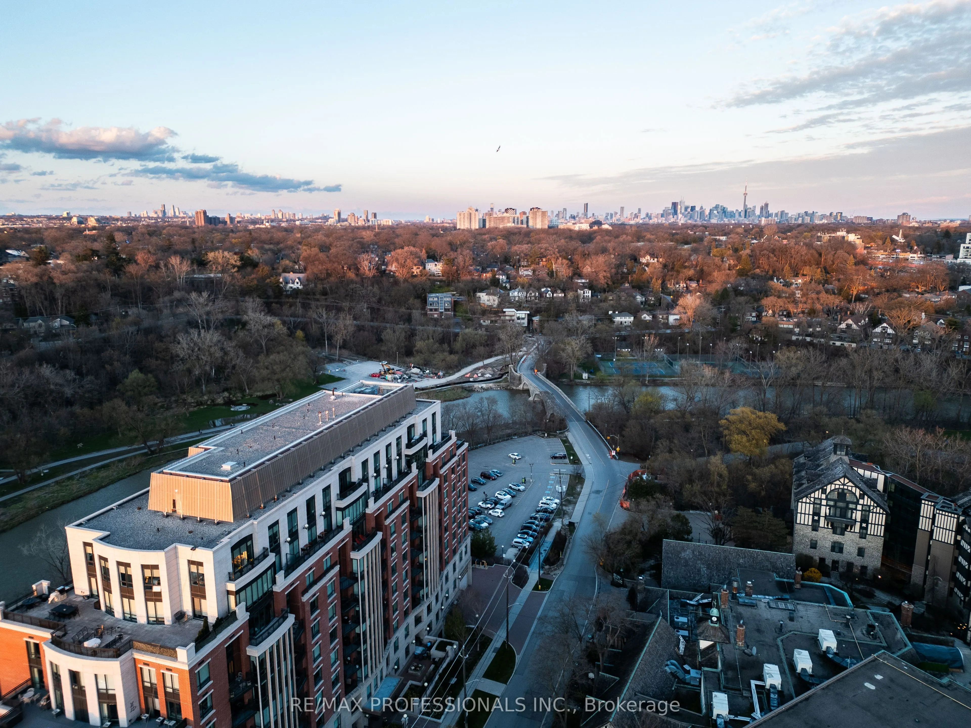 40 Old Mill Road, #102
