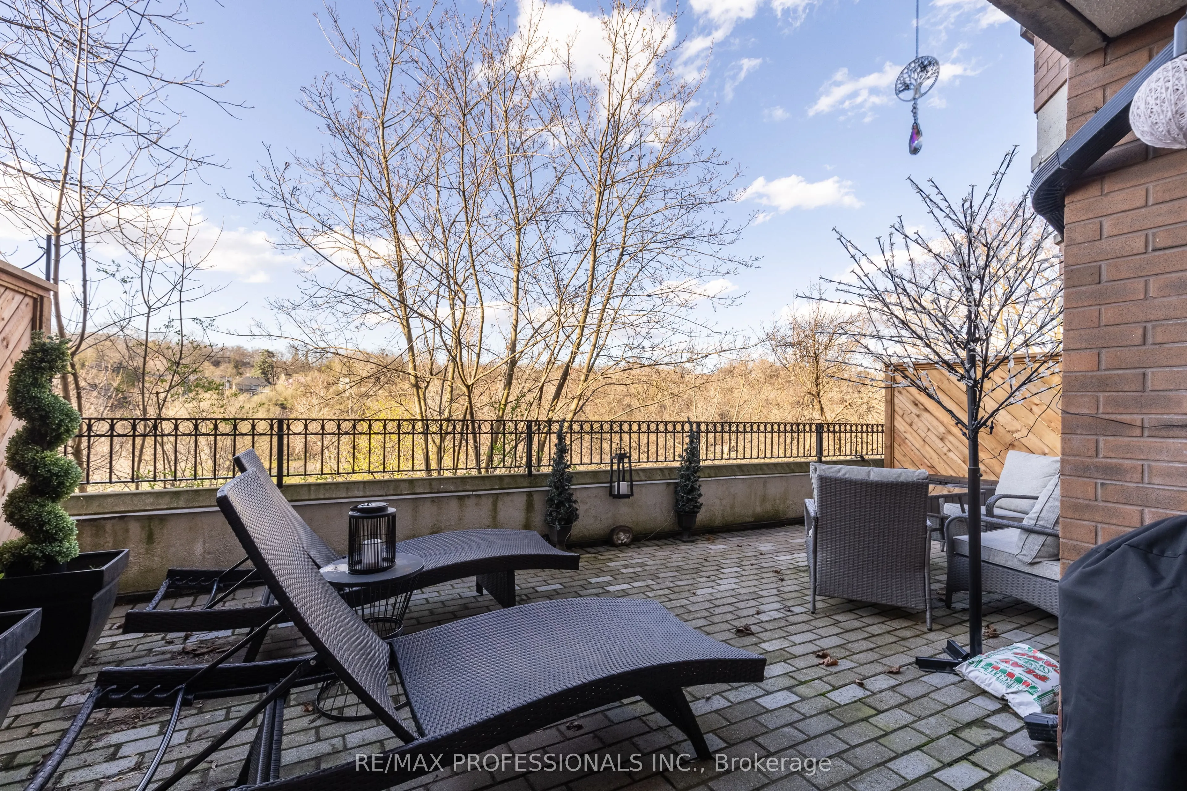 40 Old Mill Road, #102