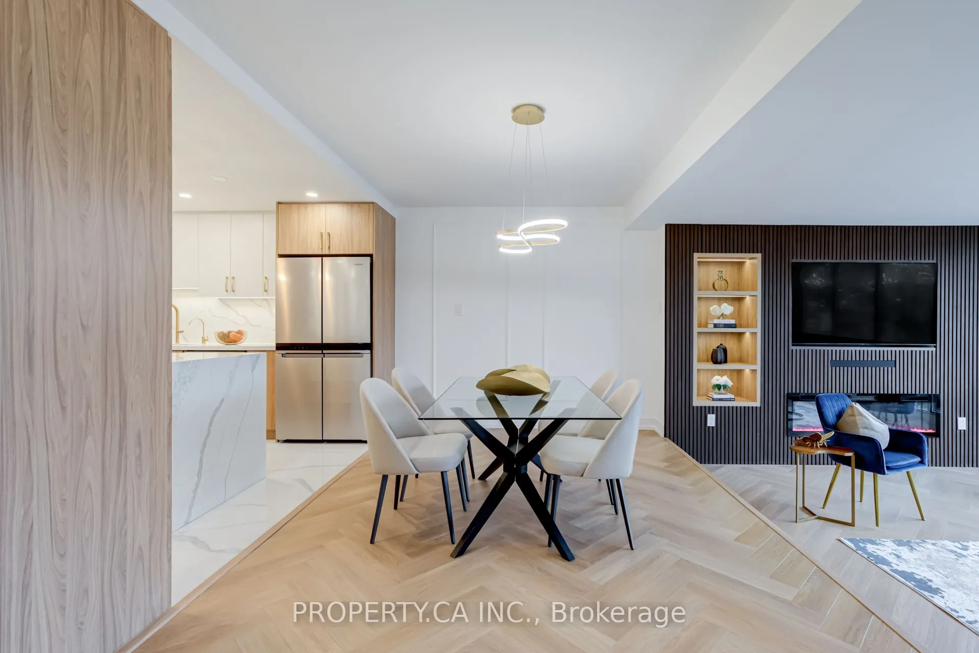 2175 Marine Drive, #306