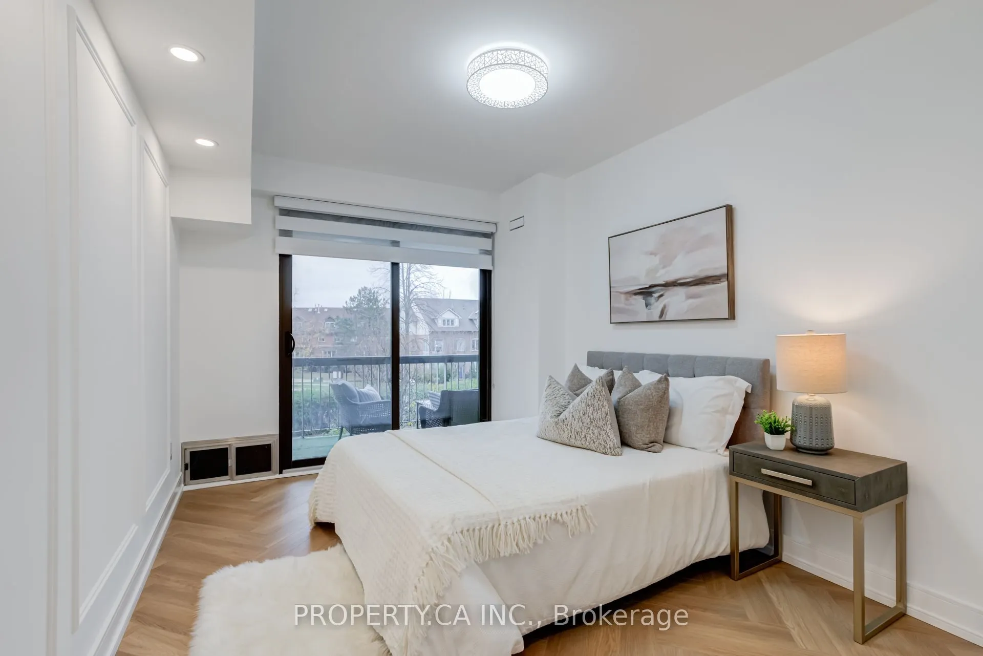 2175 Marine Drive, #306