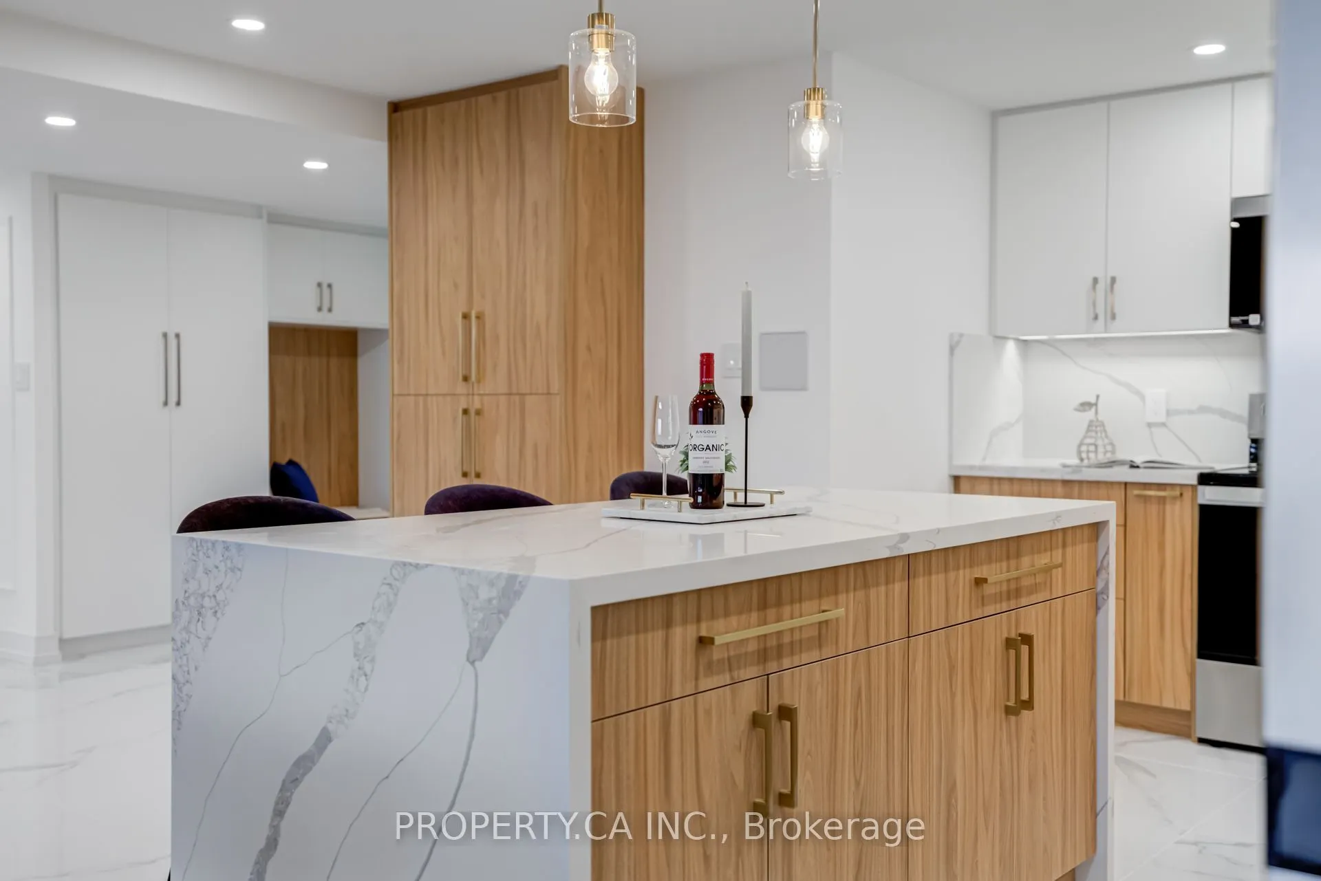 2175 Marine Drive, #306