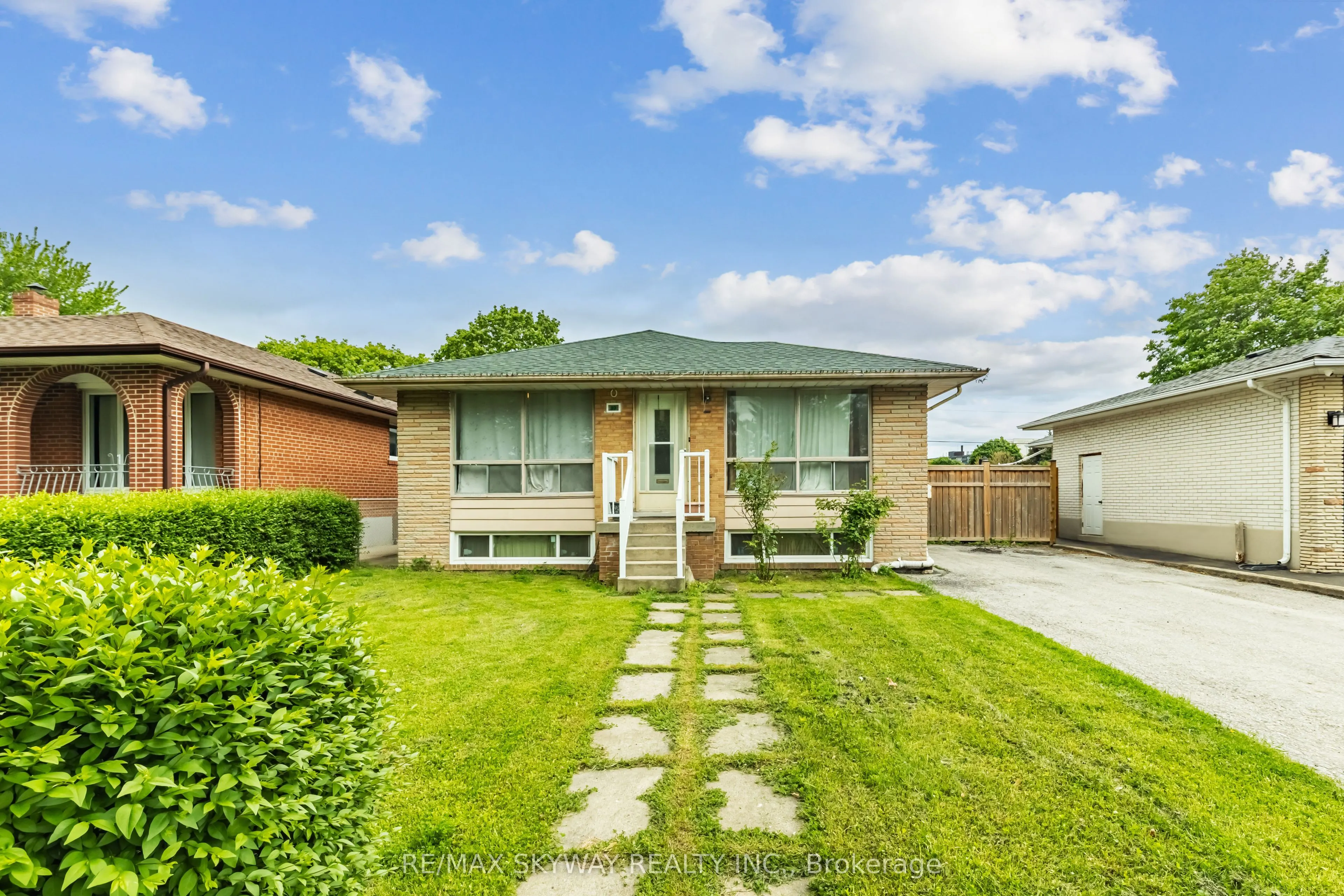 33 Tapley Drive
