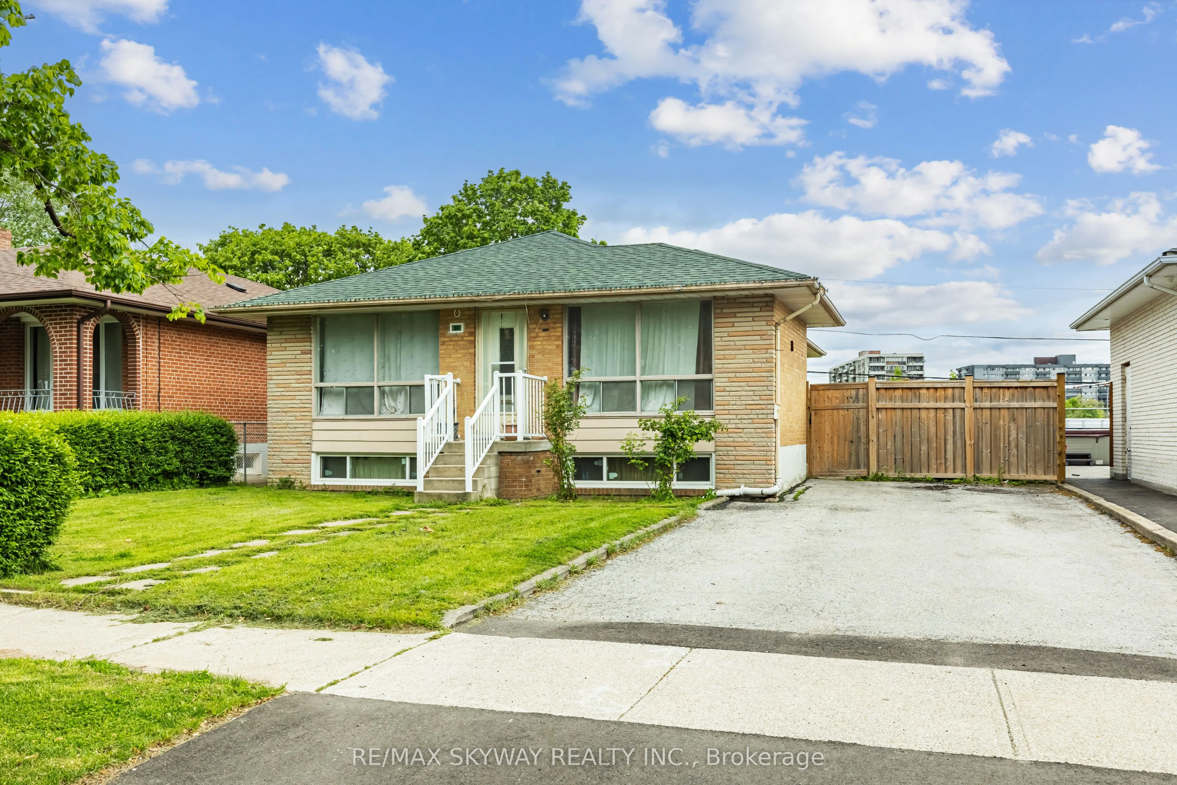 33 Tapley Drive