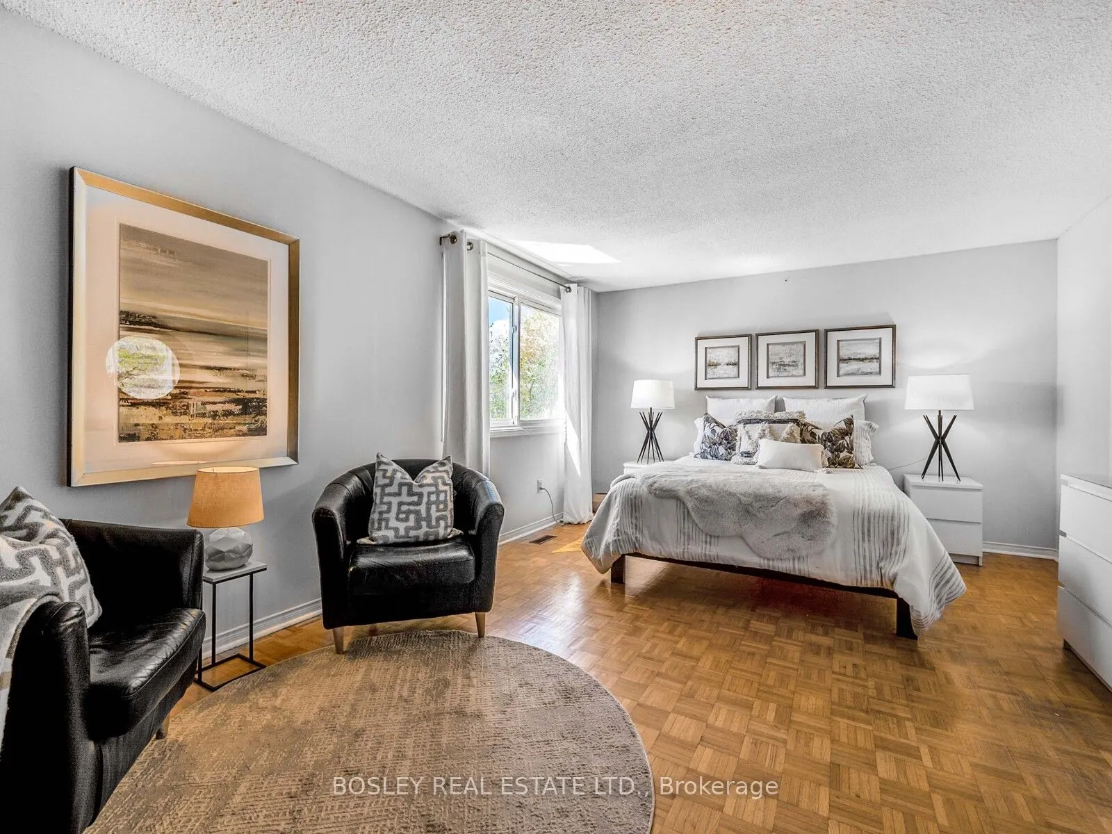 3090 Keynes Crescent