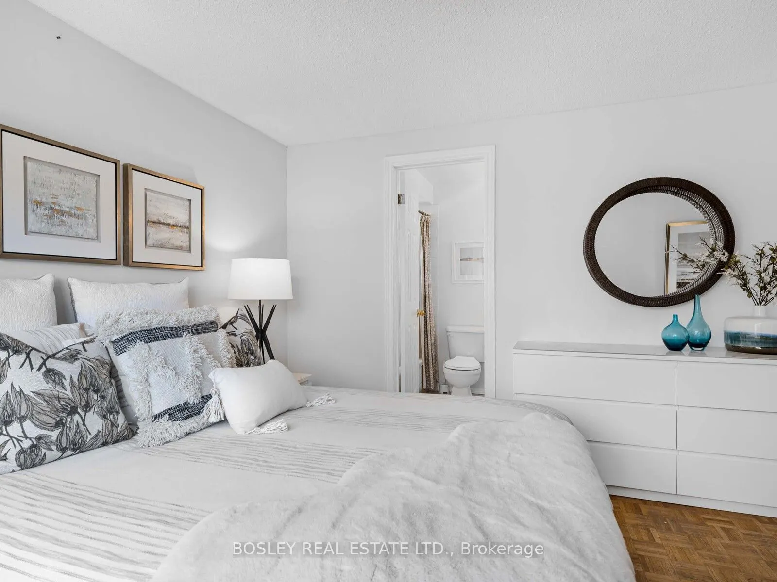 3090 Keynes Crescent