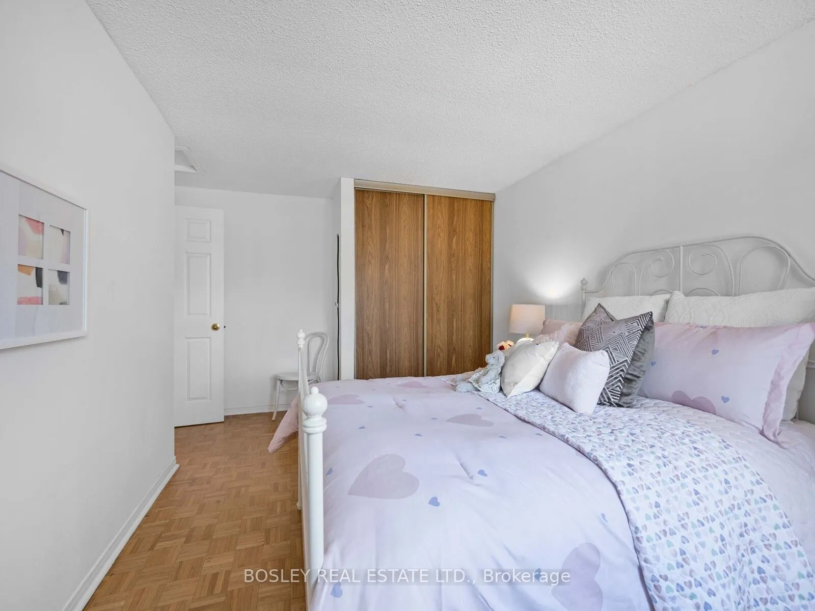 3090 Keynes Crescent