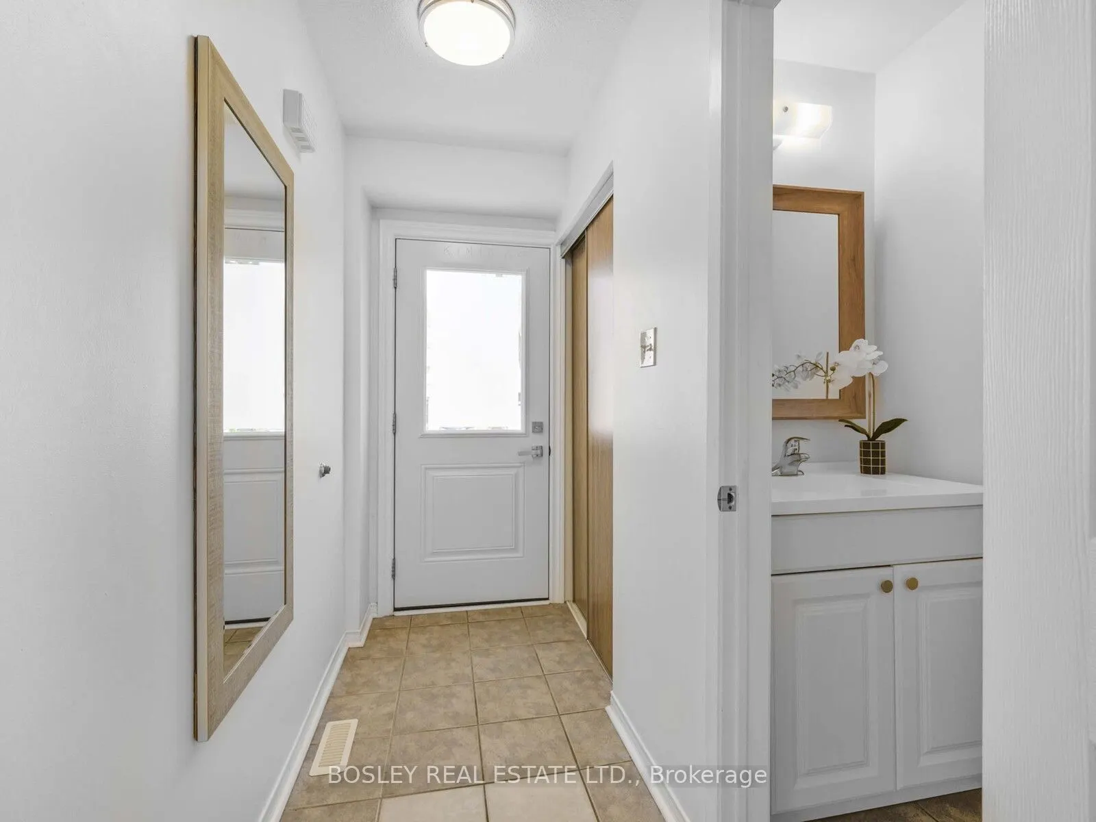 3090 Keynes Crescent