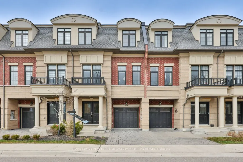 1663 Vellore Crescent
