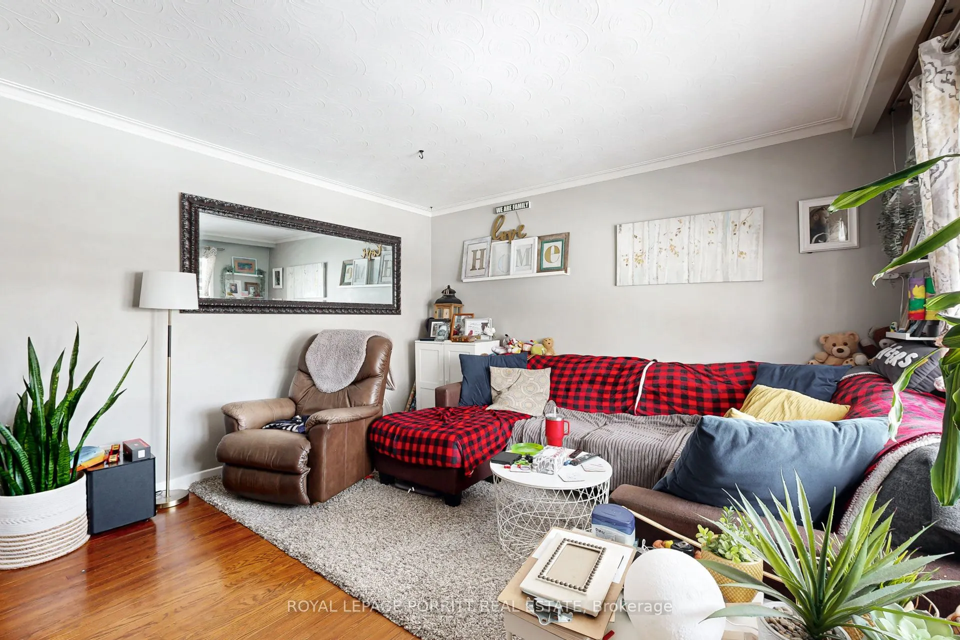 15 Muskoka Avenue